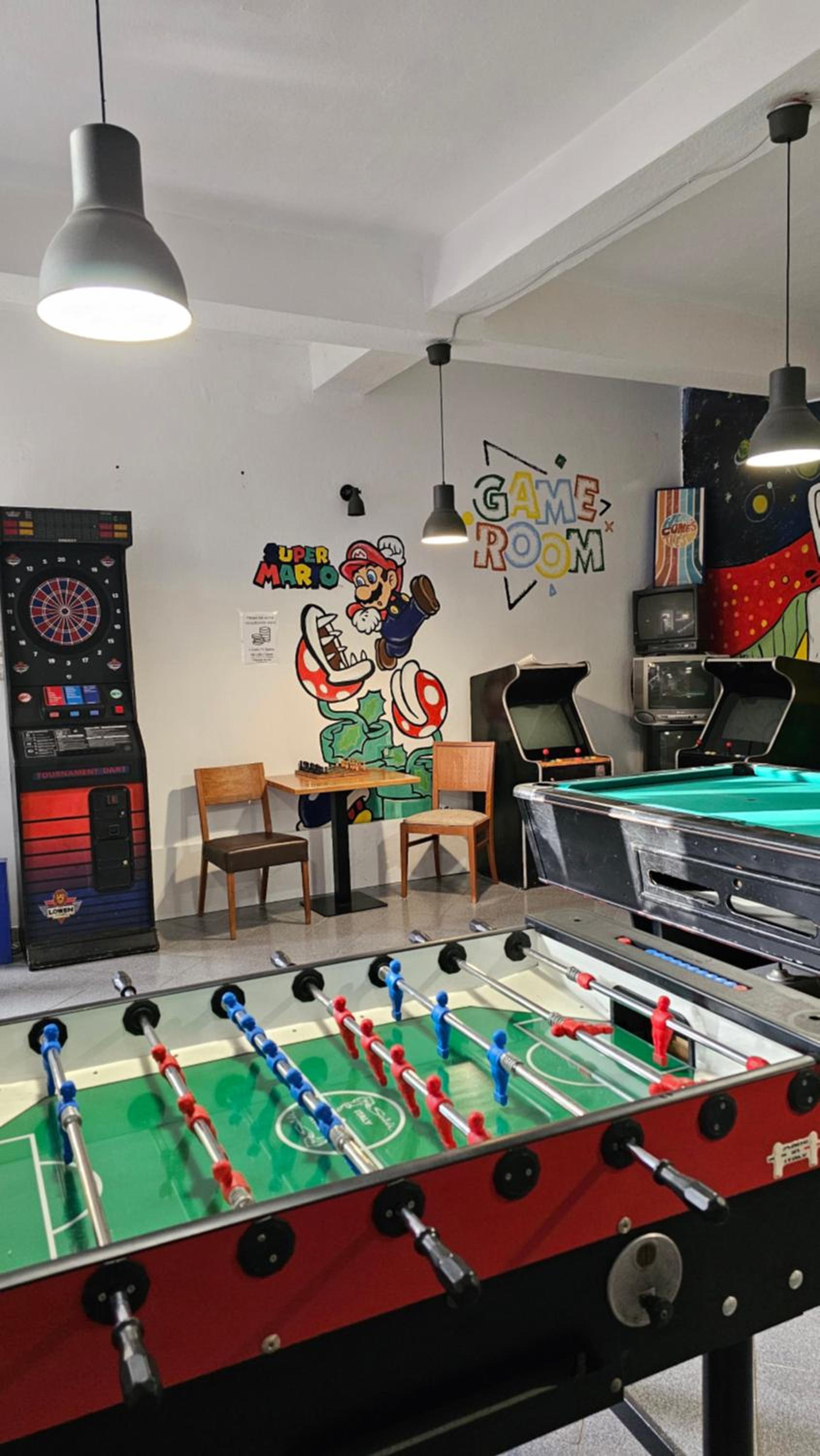 Traveler Hostel