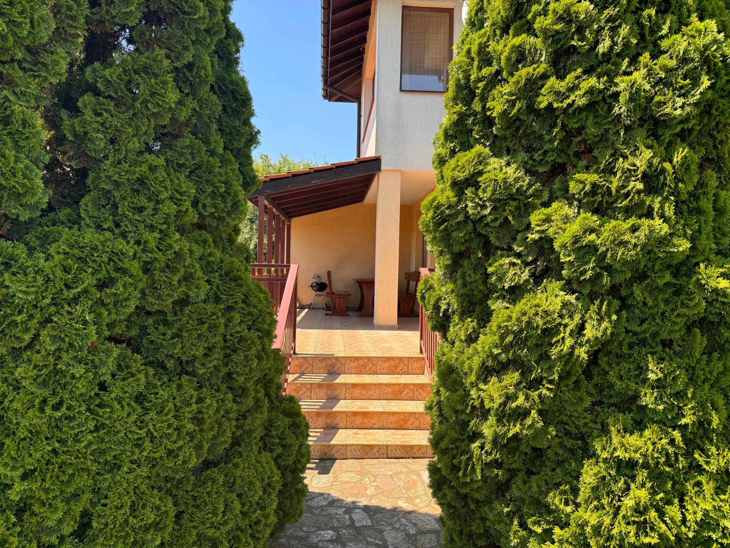 Villa Sunrise with a sea view in a quiet and peaceful place