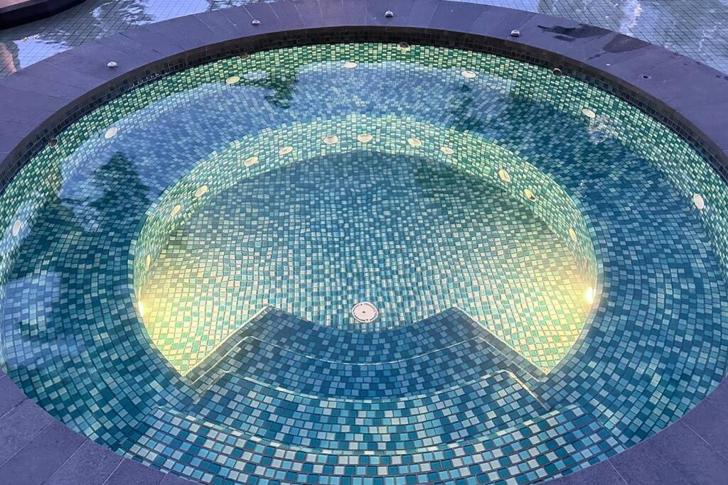 Luxury studio apartment KLCC view- Trion B5207 KL