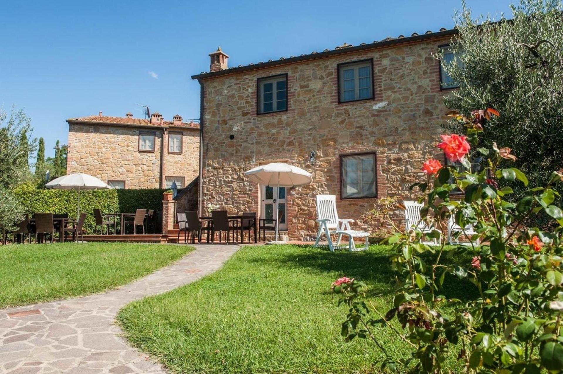 Ferienwohnung in Montaione mit privater Terrasse