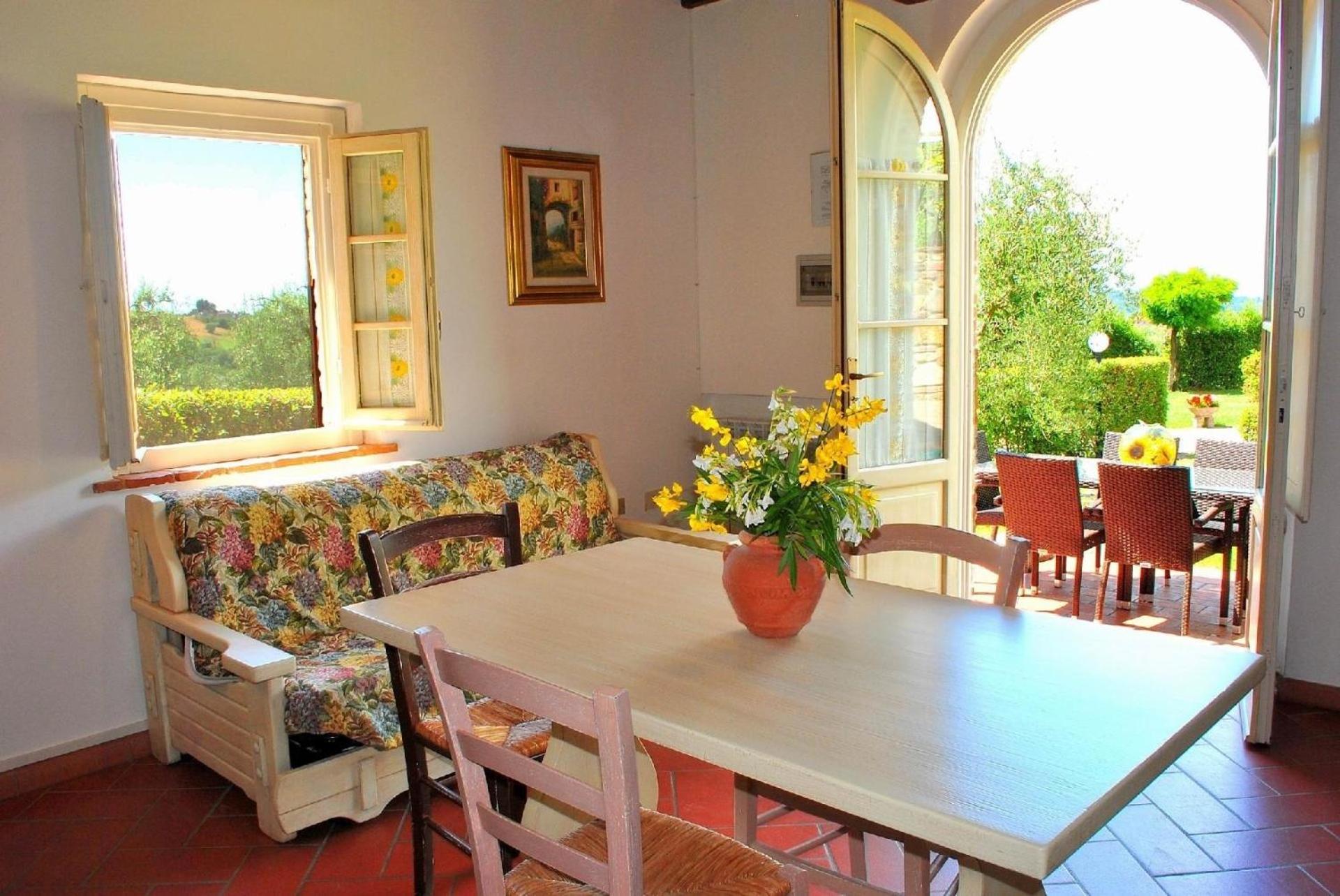 Ferienwohnung in Montaione mit privater Terrasse