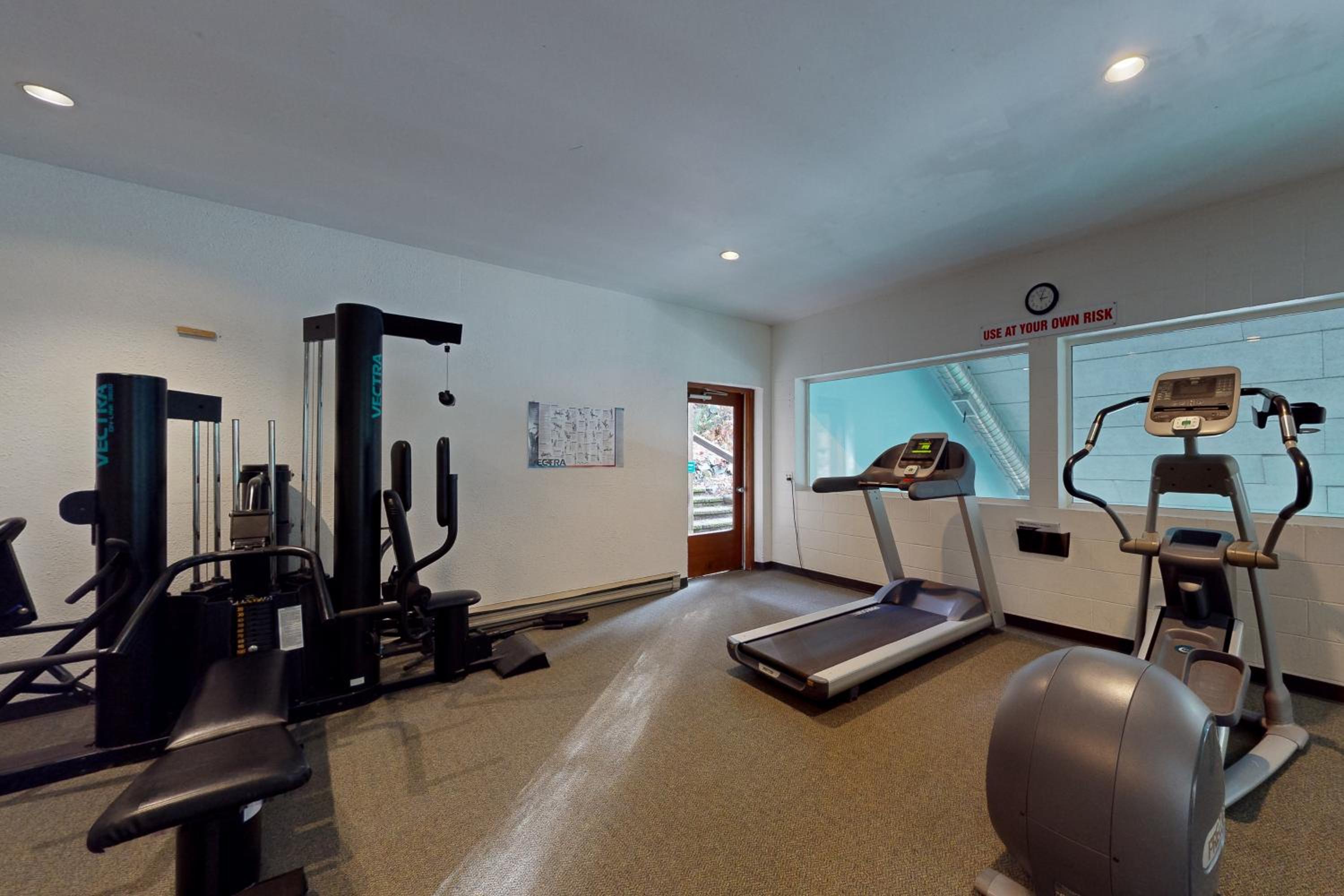 Indoor Pool and Game Room Access! Deming Mtn Escape