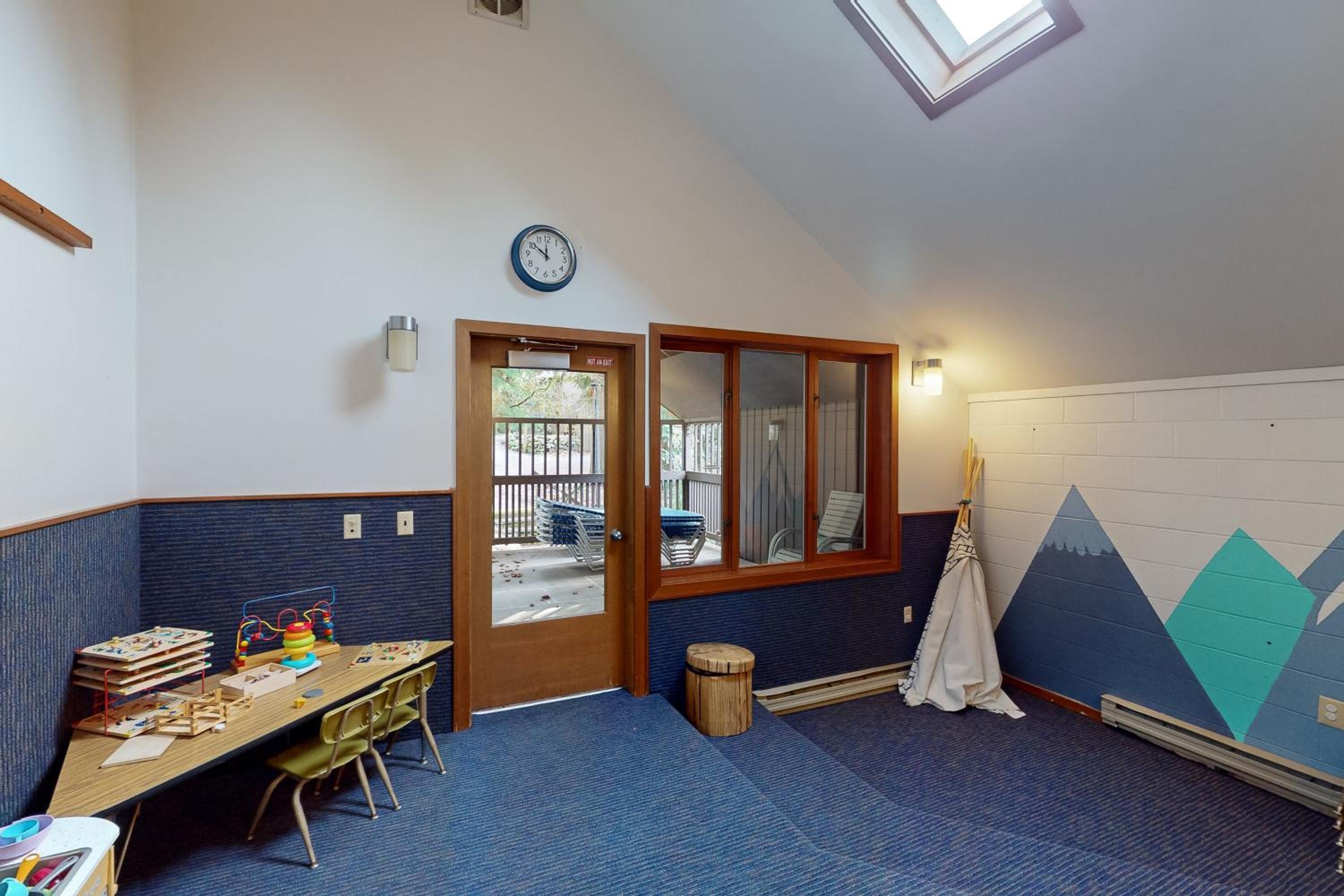 Indoor Pool and Game Room Access! Deming Mtn Escape