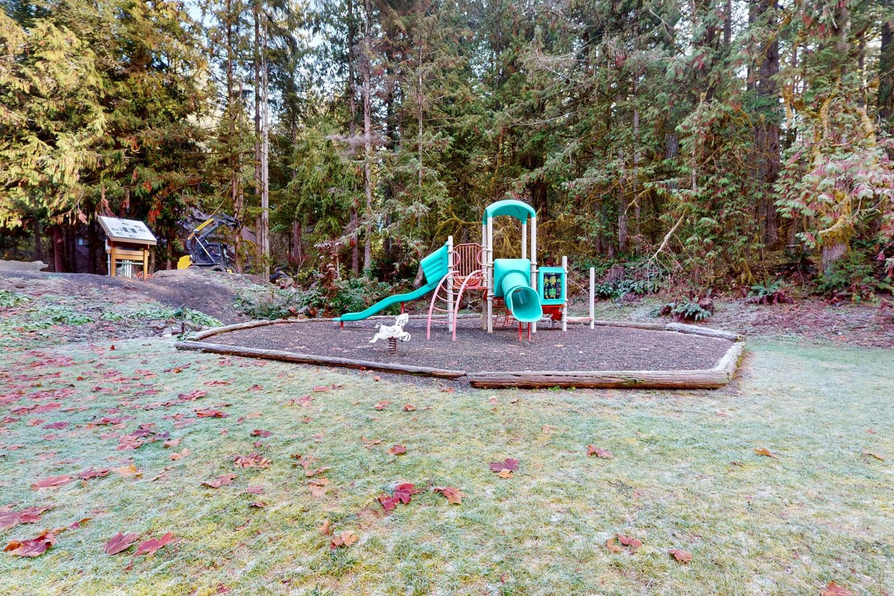 Indoor Pool and Game Room Access! Deming Mtn Escape