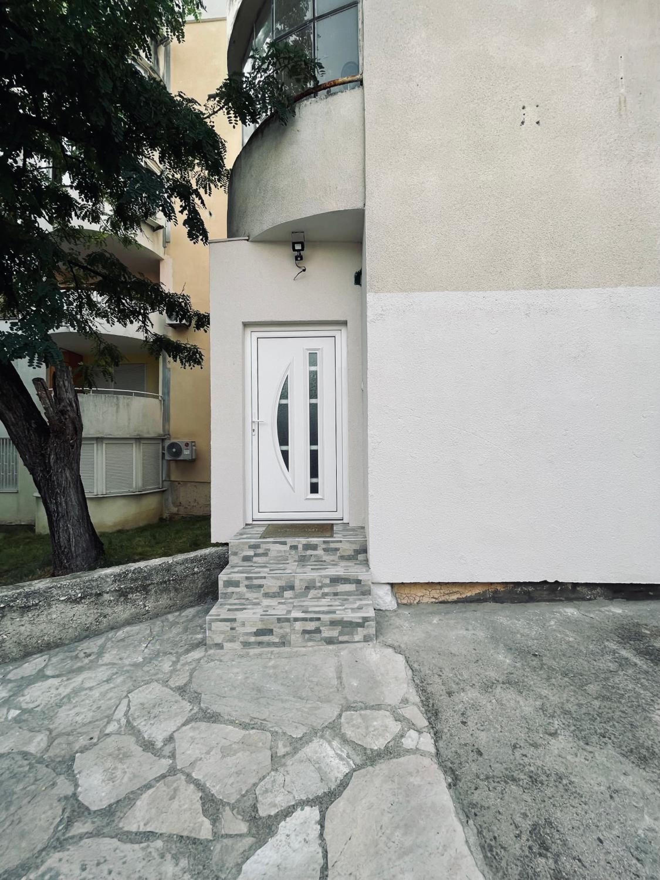 Apartment Mely