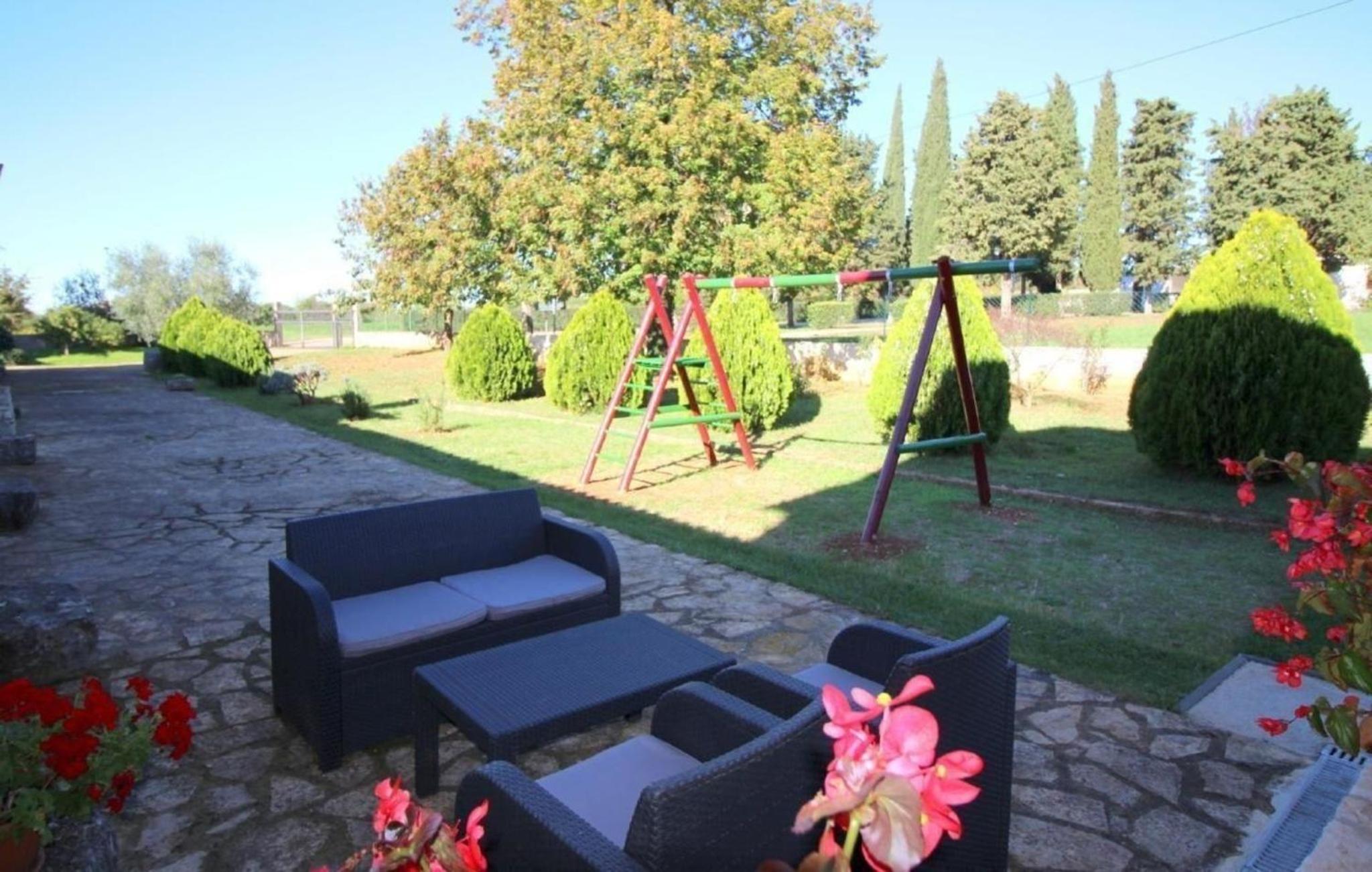 Ferienhaus Castello mit gepflegtem Garten