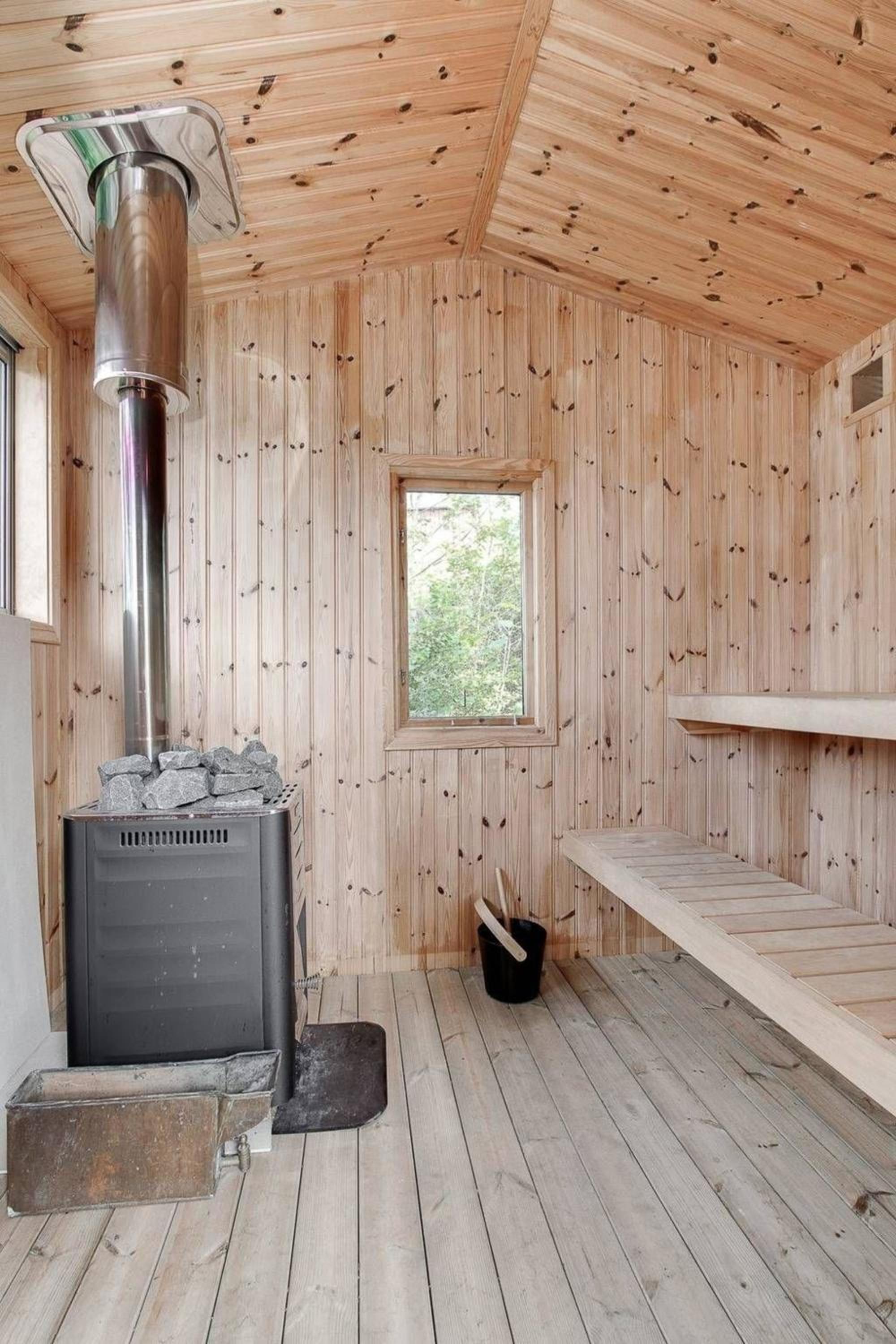 Hjorted - Ferienhaus mit Kamin in direkter Seelage view 4