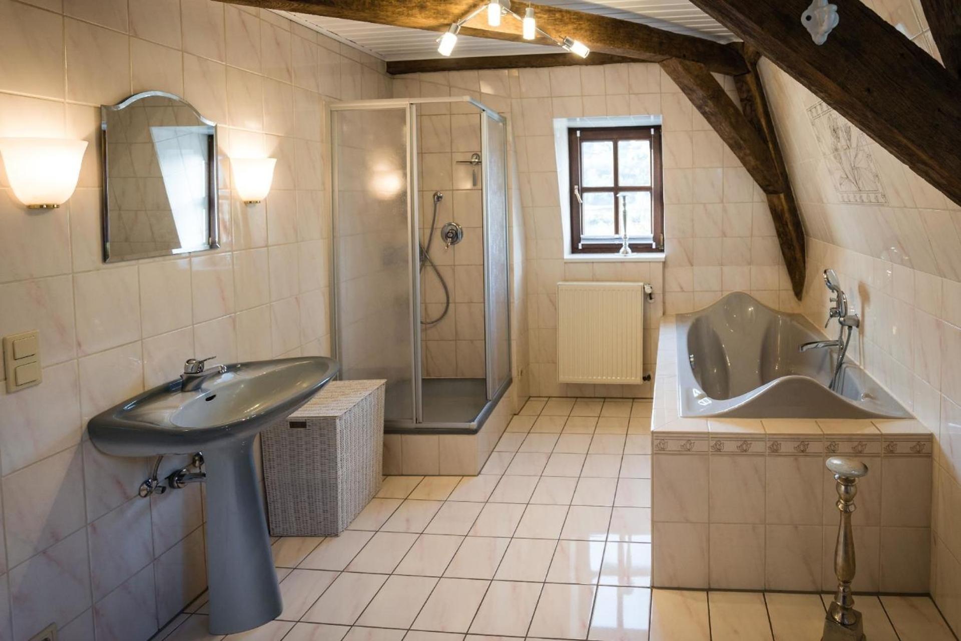 Ferienwohnung In Traben Mit Kleinem Garten