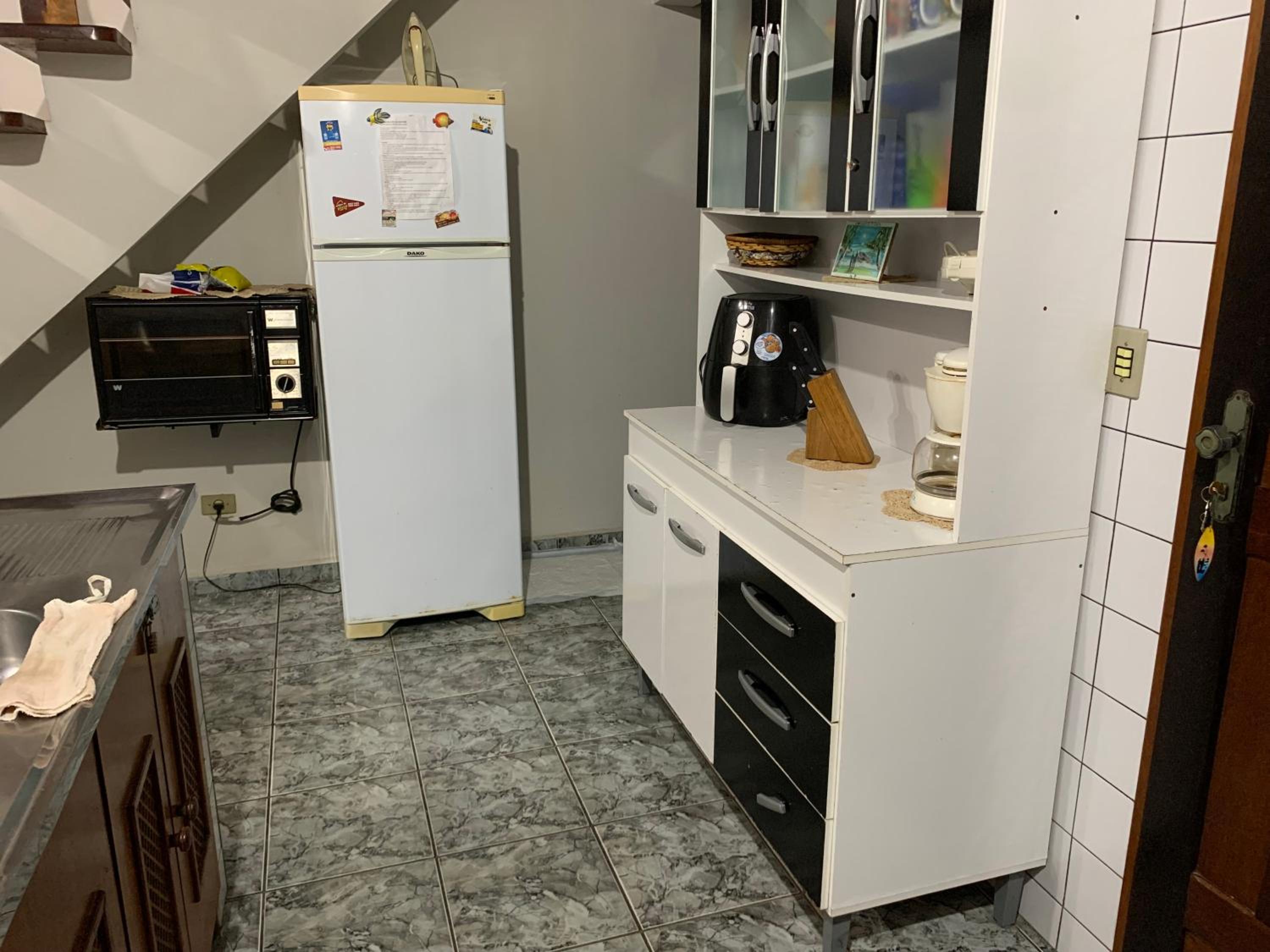 Casa confortável p 13 praia Itaguá Ubatuba