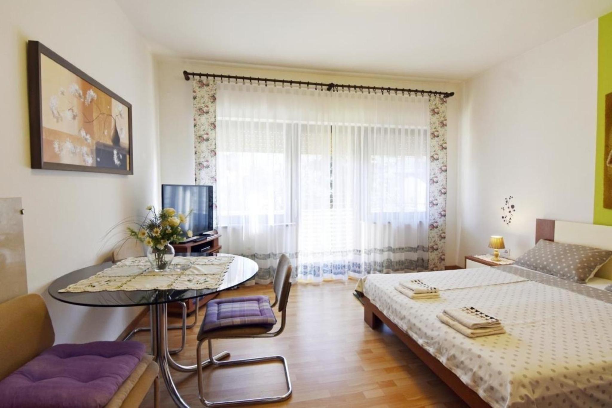 Klimatisierte Wohnung in Umag mit Grill, Garten und Terrasse view 4