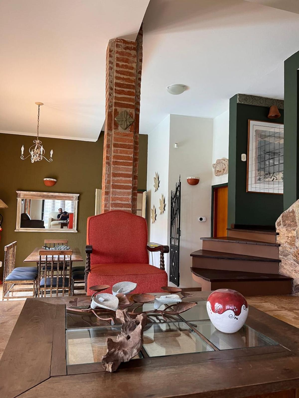 Bela vista, excelente localização, casa completa