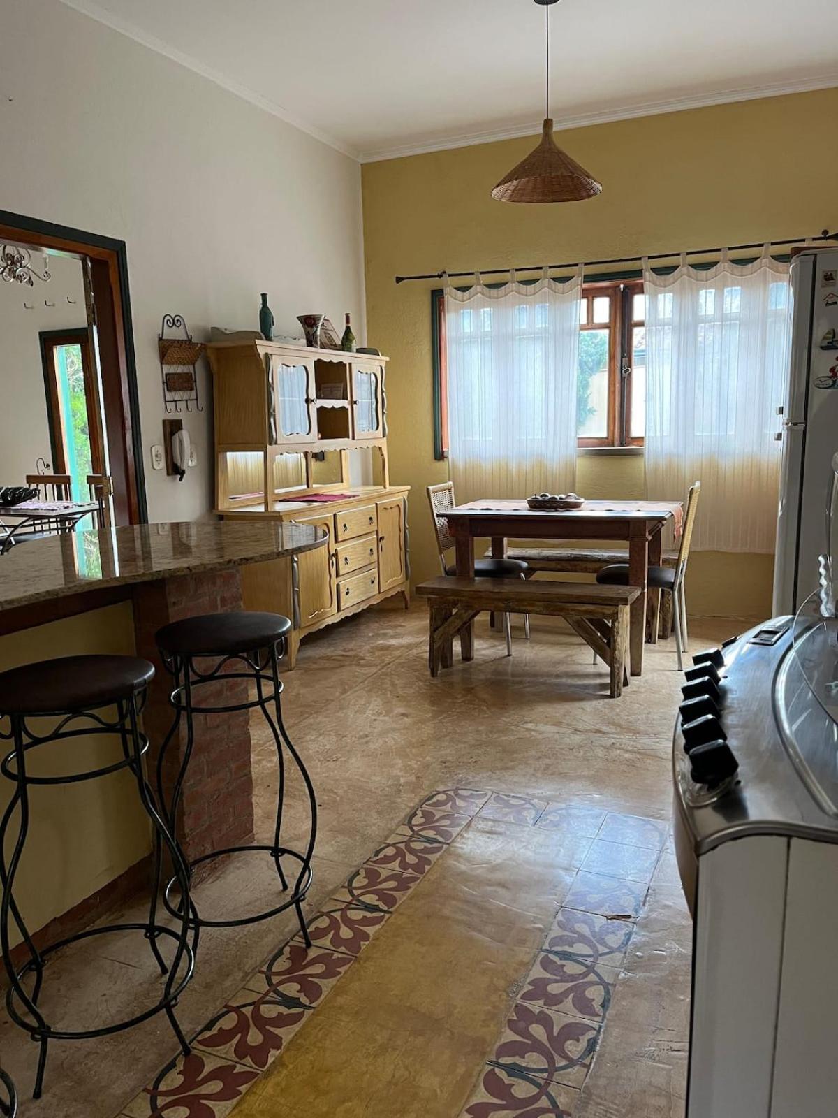 Bela vista, excelente localização, casa completa