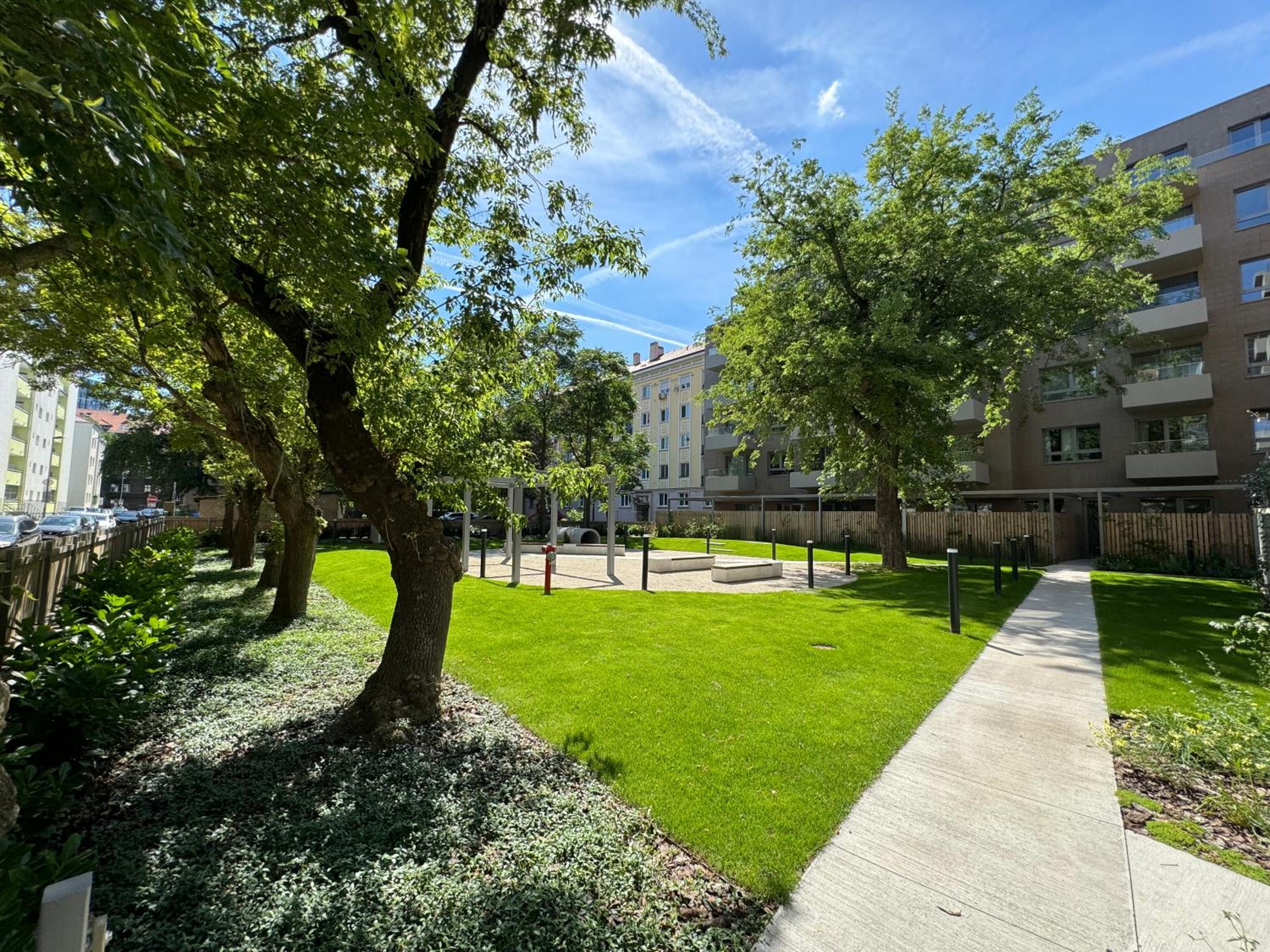 Aurora Apartments
