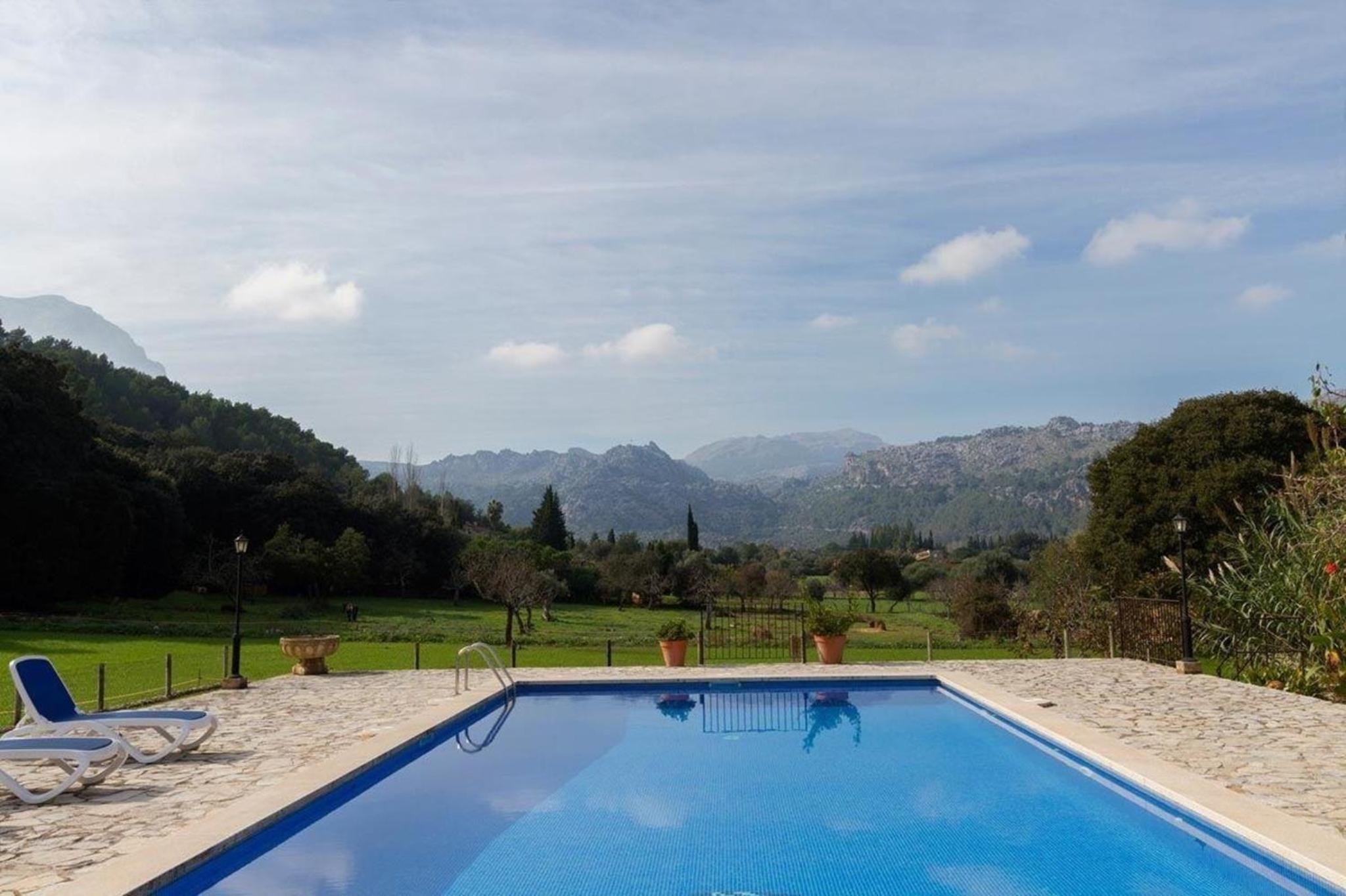Tolle Finca in wunderschöner Landschaft
