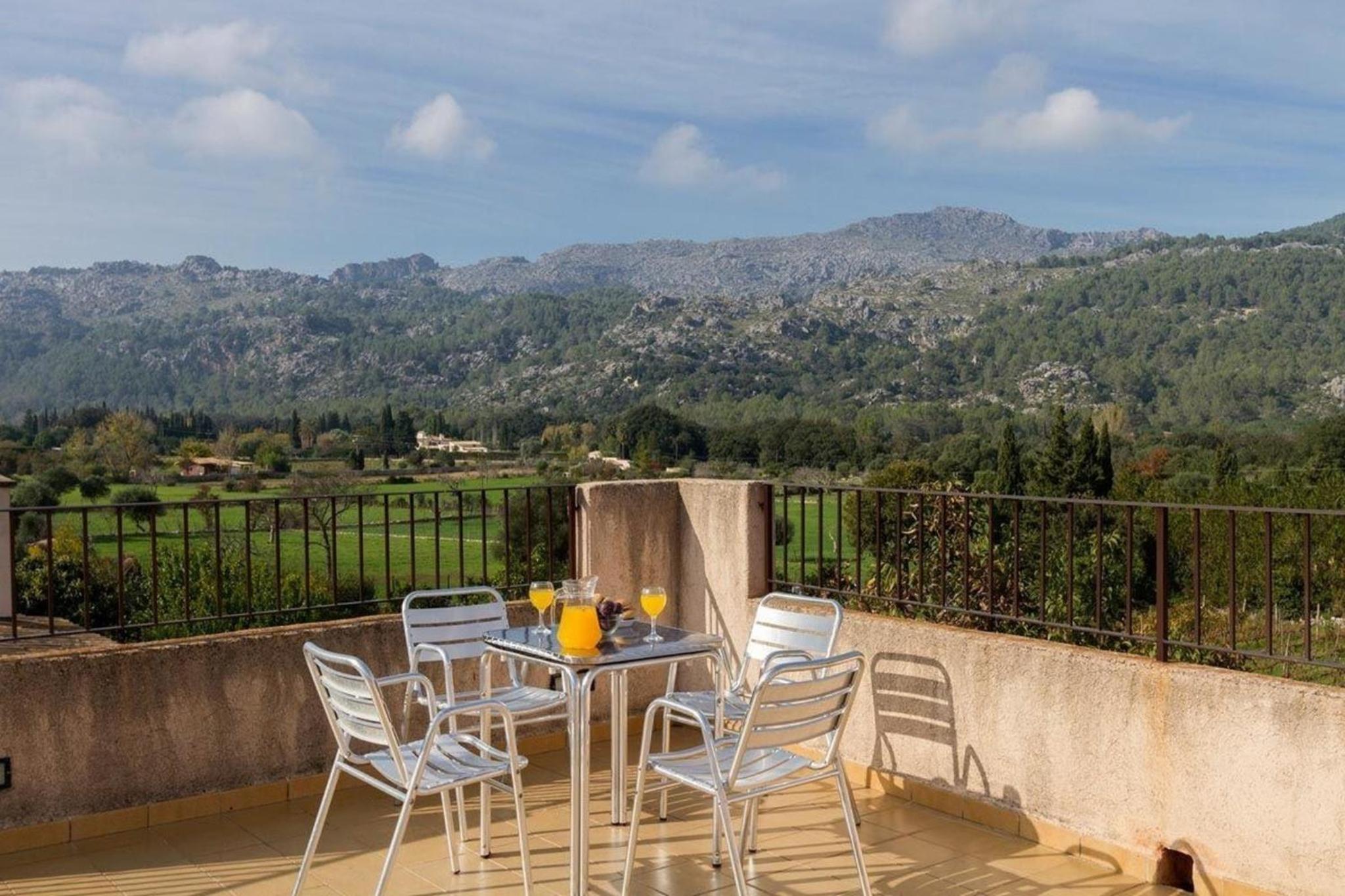 Tolle Finca in wunderschöner Landschaft
