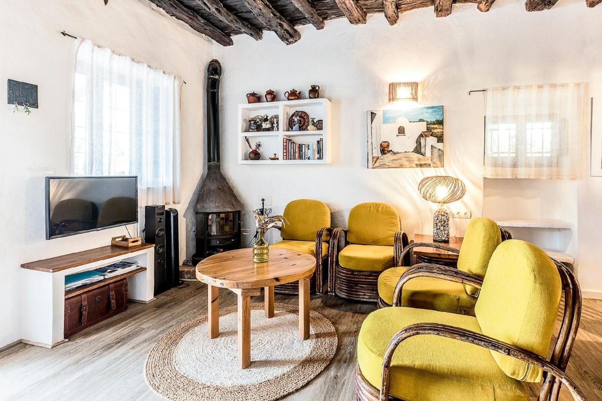 Ferienhaus LLevant mit Garten, Terrasse und Grill