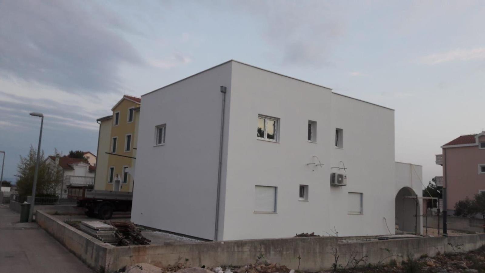 Bella Casa Srima Comfort view 2
