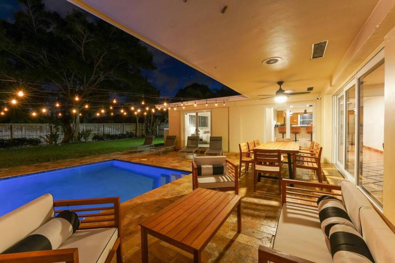 3BR HEATED POOL CLOSE TO BEACH, photo 42