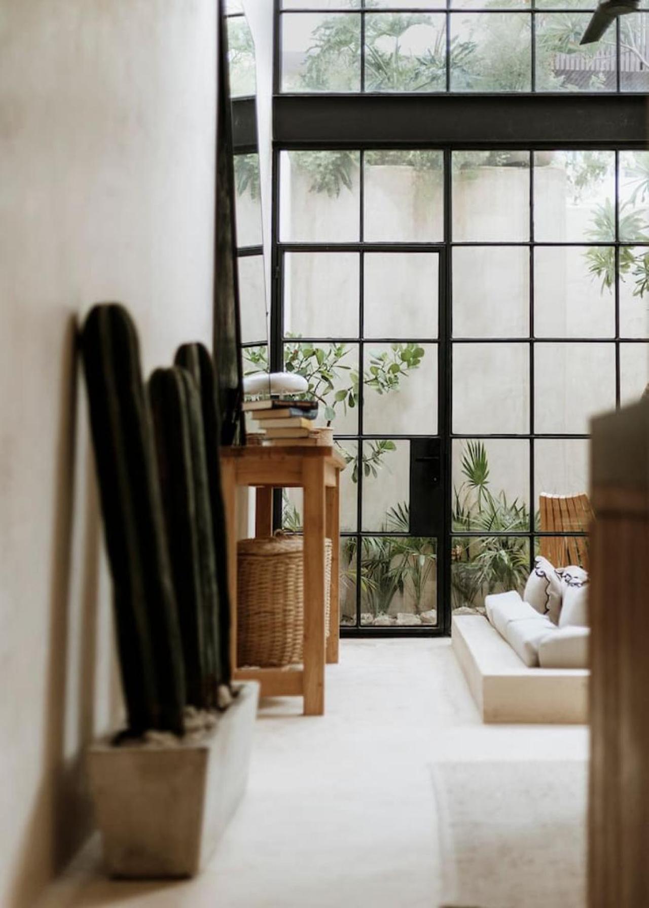 Casa Crocata Romance and Retro view 5