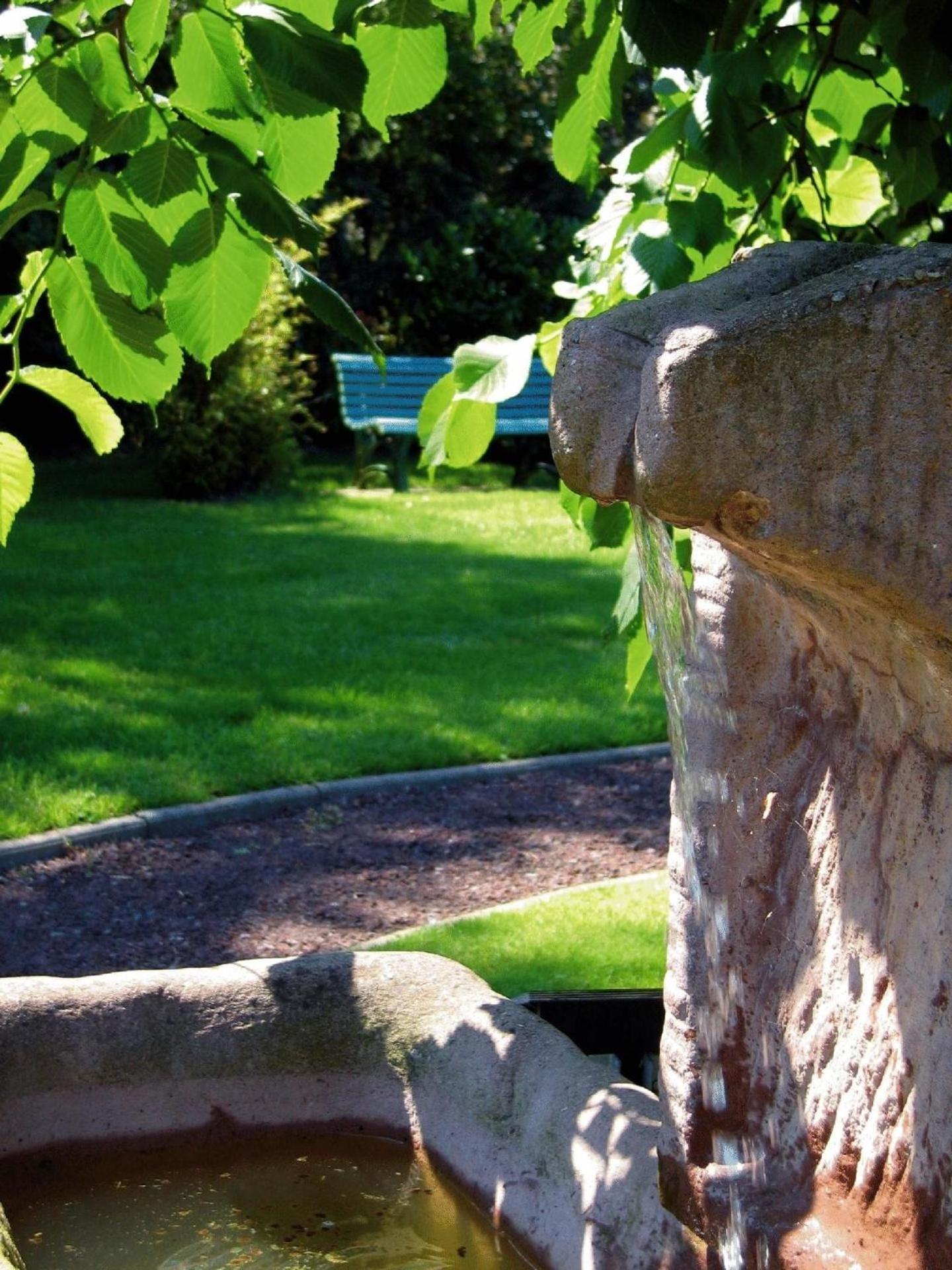 Exklusive Ferienwohnung in Wilhelmsfehn mit Garten, Grill und Terrasse
