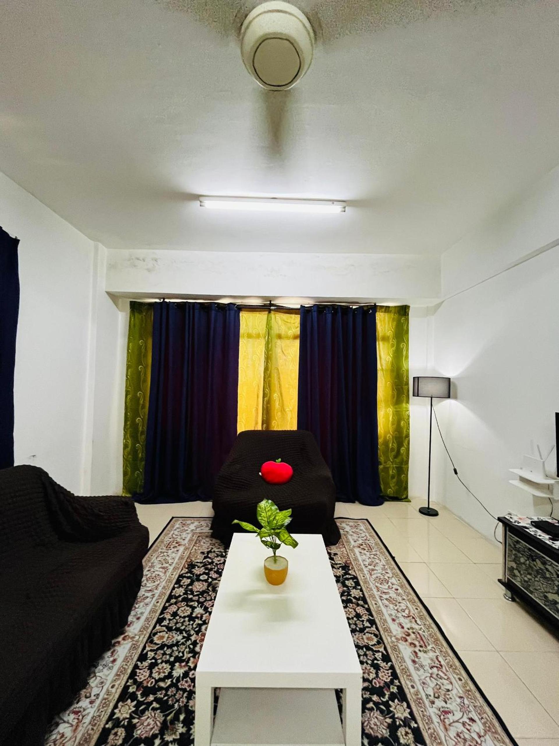 D'Riena Homestay photo 2