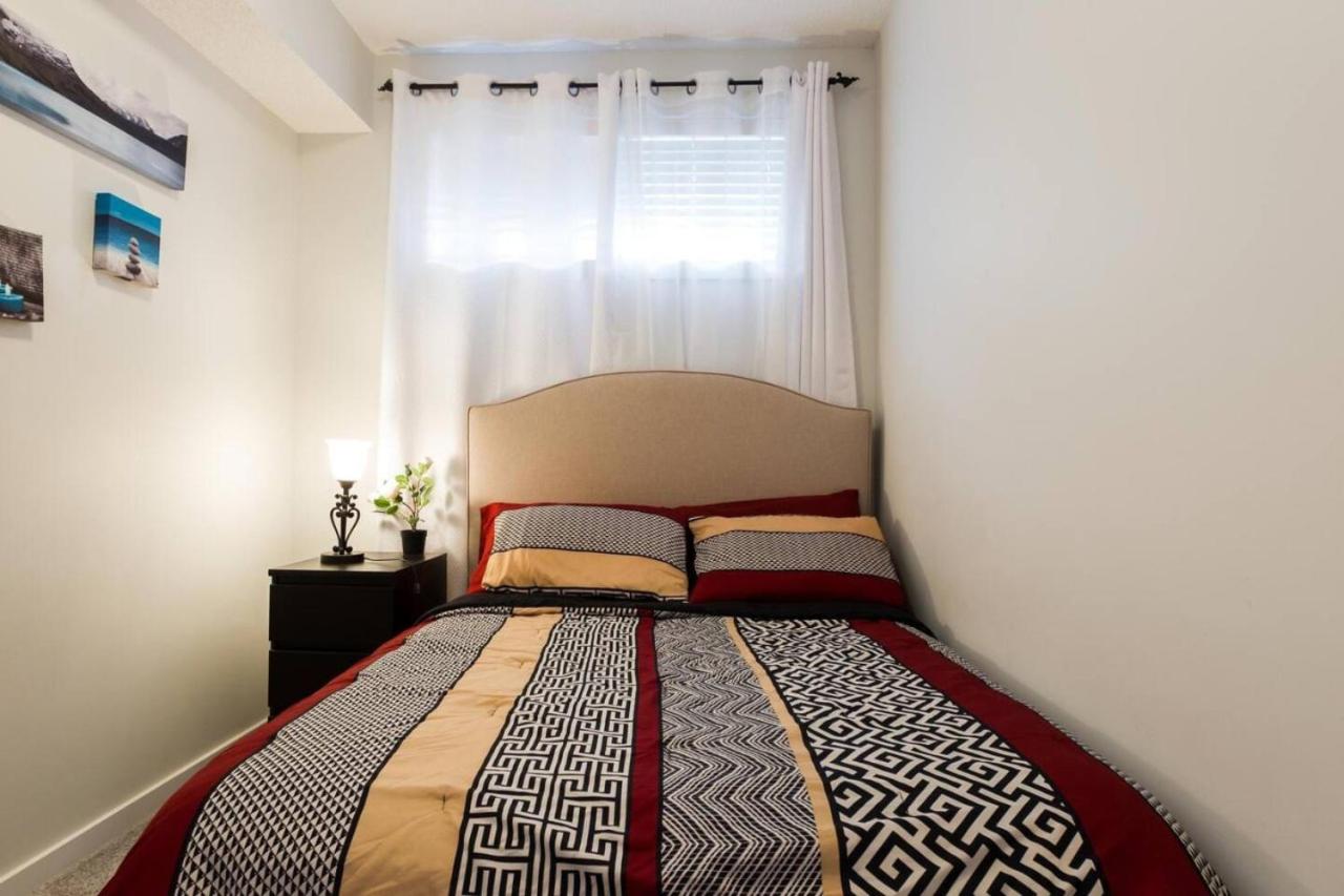 Cozy home away from home in Laurel Edmonton