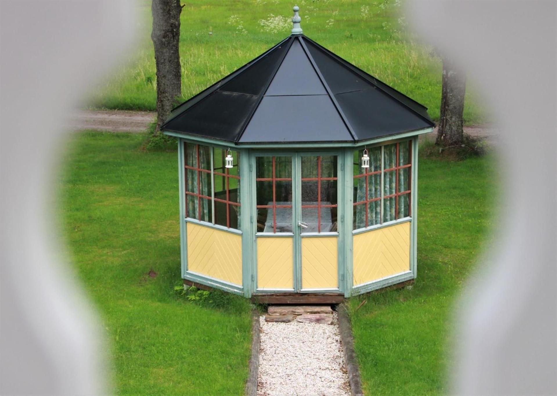 Tolles Ferienhaus in Torsby mit Großem Garten view 3