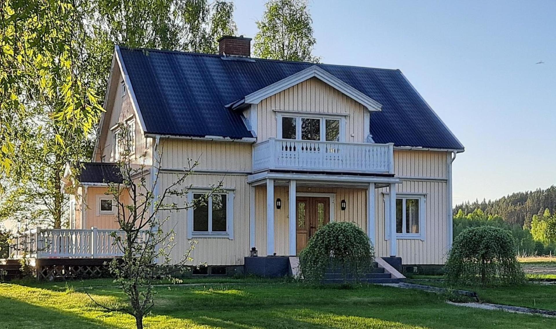 Tolles Ferienhaus in Torsby mit Großem Garten view 2