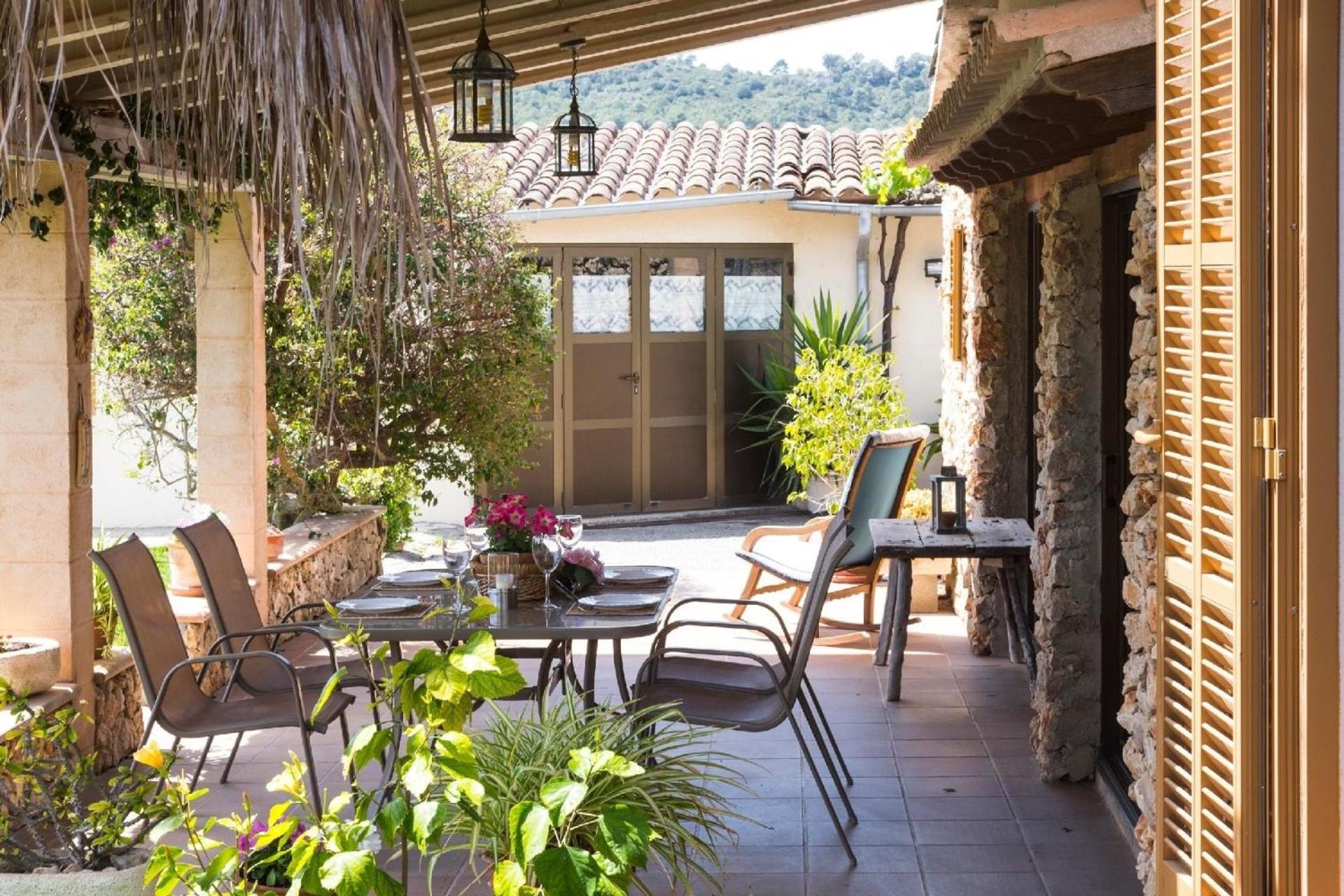 Schöne kleine Finca mit privatem Pool nur wenige Autominuten von Son Servera entfernt