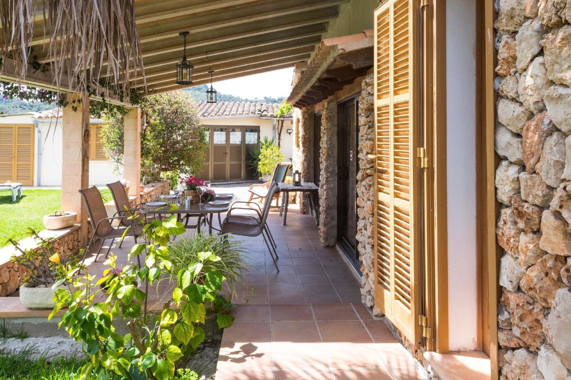 Schöne kleine Finca mit privatem Pool nur wenige Autominuten von Son Servera entfernt