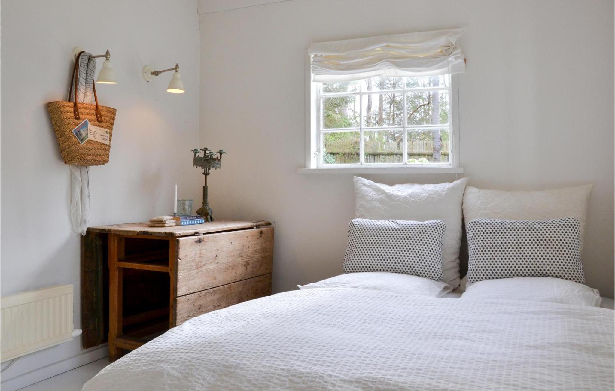 Stunning Home In Græsted With Wifi