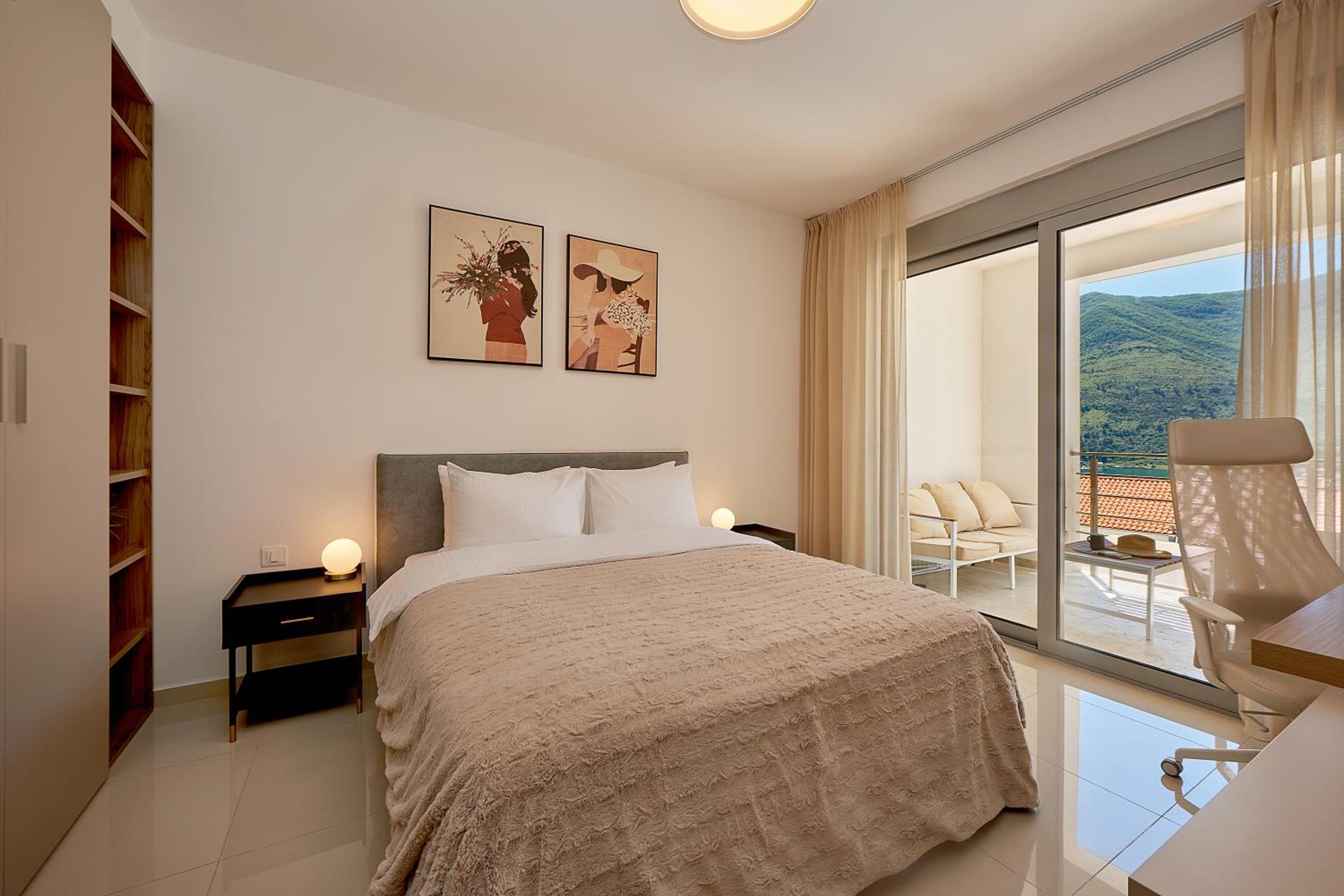 2montenegro VISTA Apartments view 2