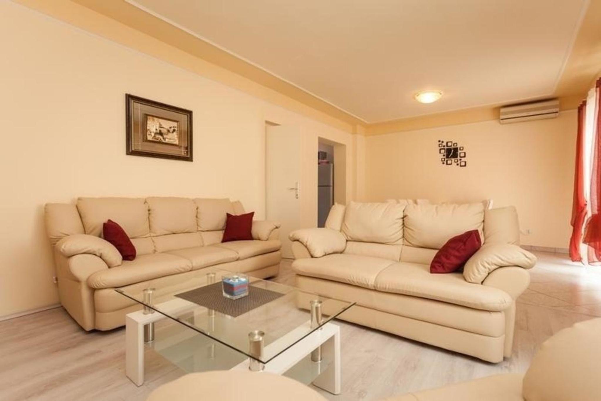 Ferienhaus In Rovinj Mit Großer Terrasse view 5
