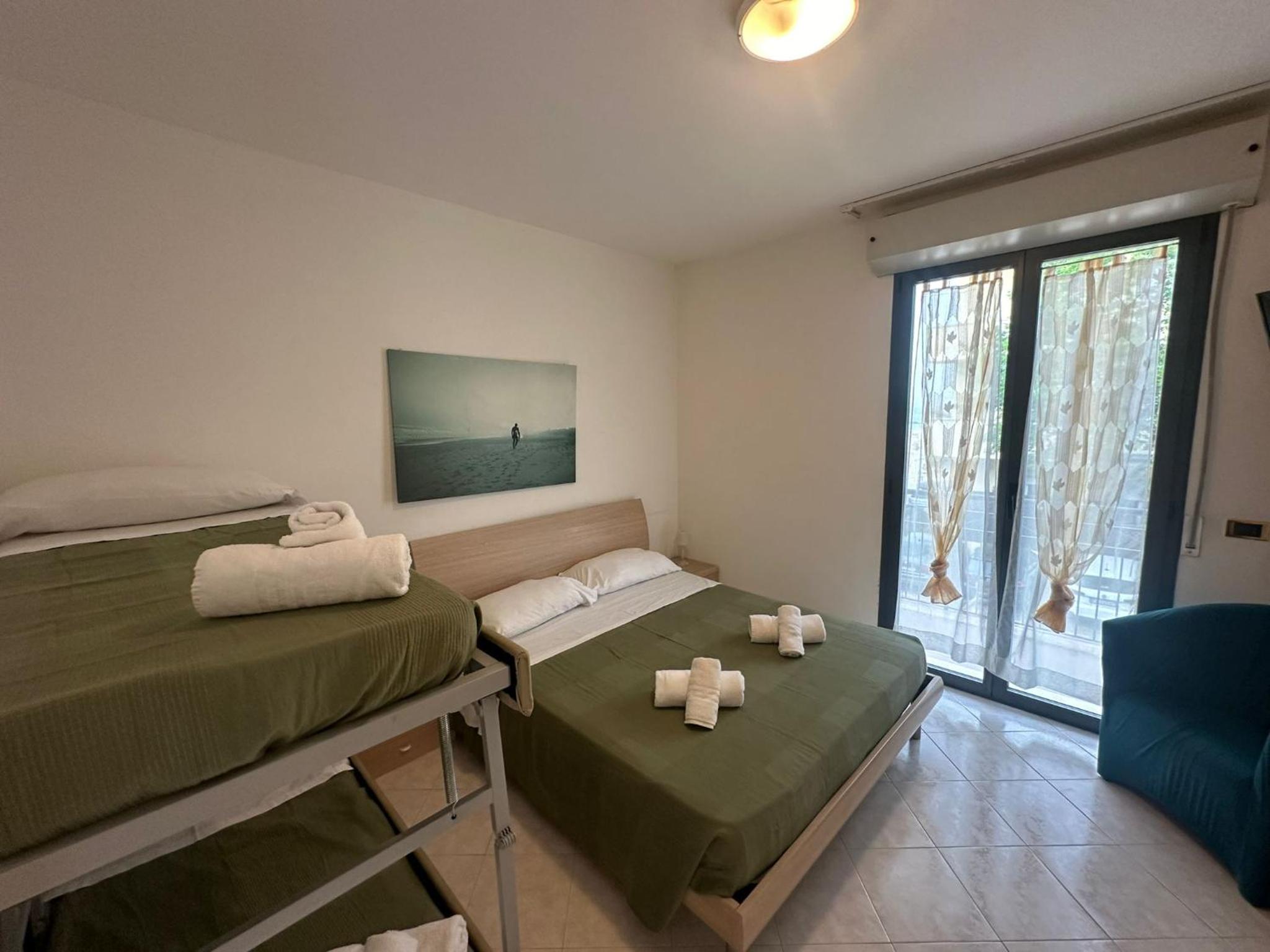 Beach House Holiday Apartments