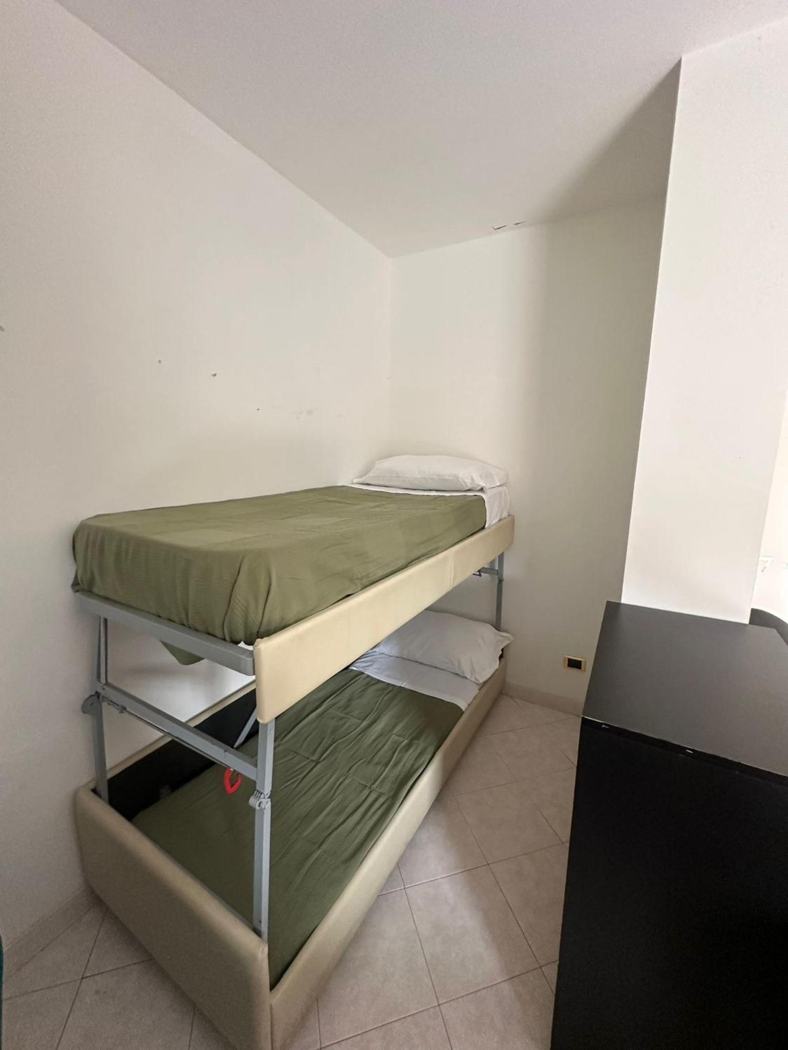 Beach House Holiday Apartments