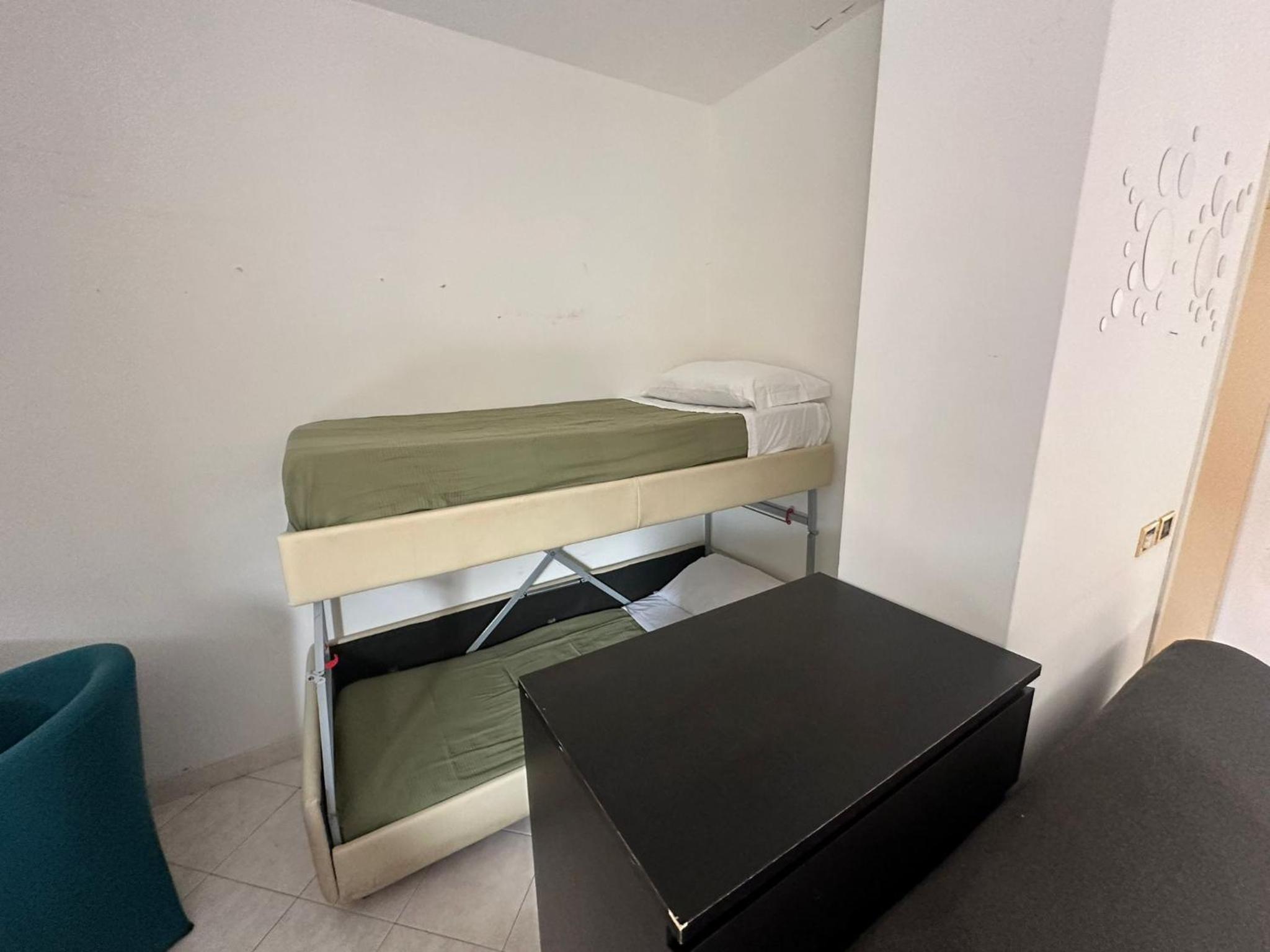 Beach House Holiday Apartments