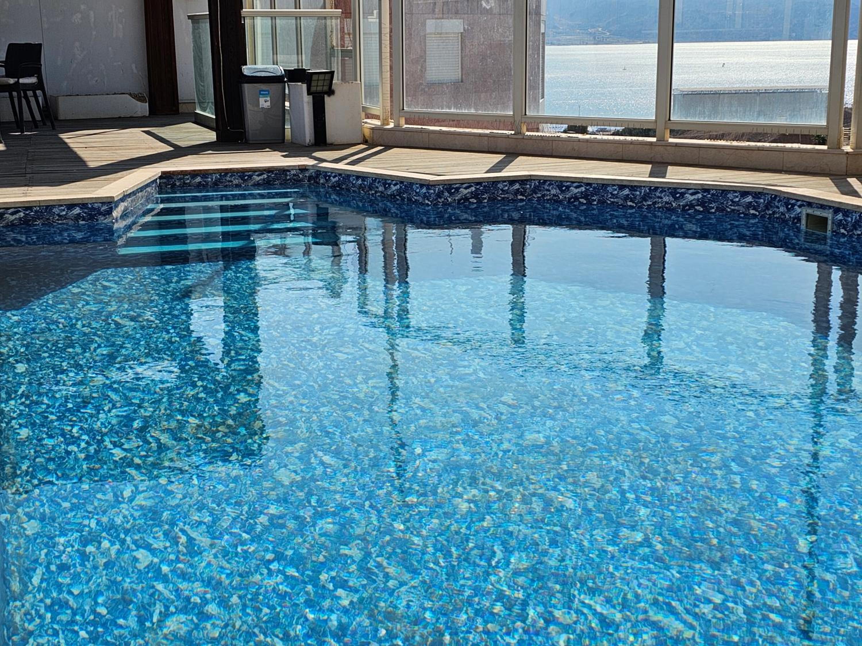 Exclusive Top Luxury Penthouse near the sea with Privat Roof-Pool