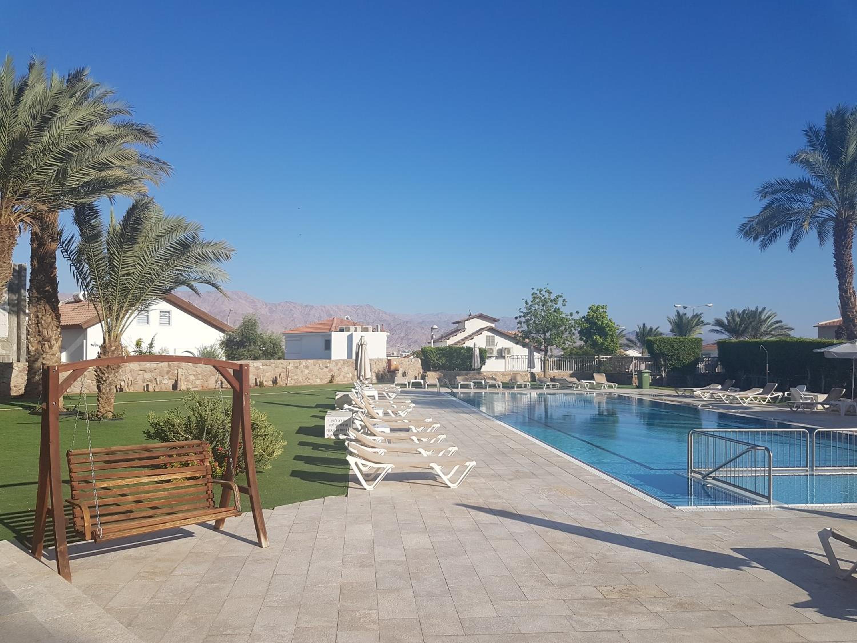 Exclusive Top Luxury Penthouse near the sea with Privat Roof-Pool
