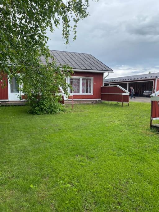 Viihtyisä itsepalvelumajoitus, tilava saunallinen yksiö