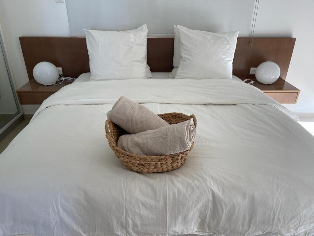Exclusive Top Luxury Penthouse near the sea with Privat Roof-Pool