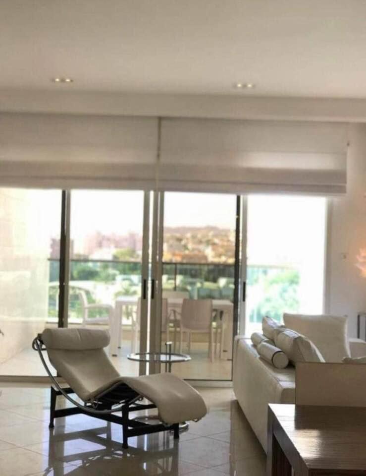 Exclusive Top Luxury Penthouse near the sea with Privat Roof-Pool