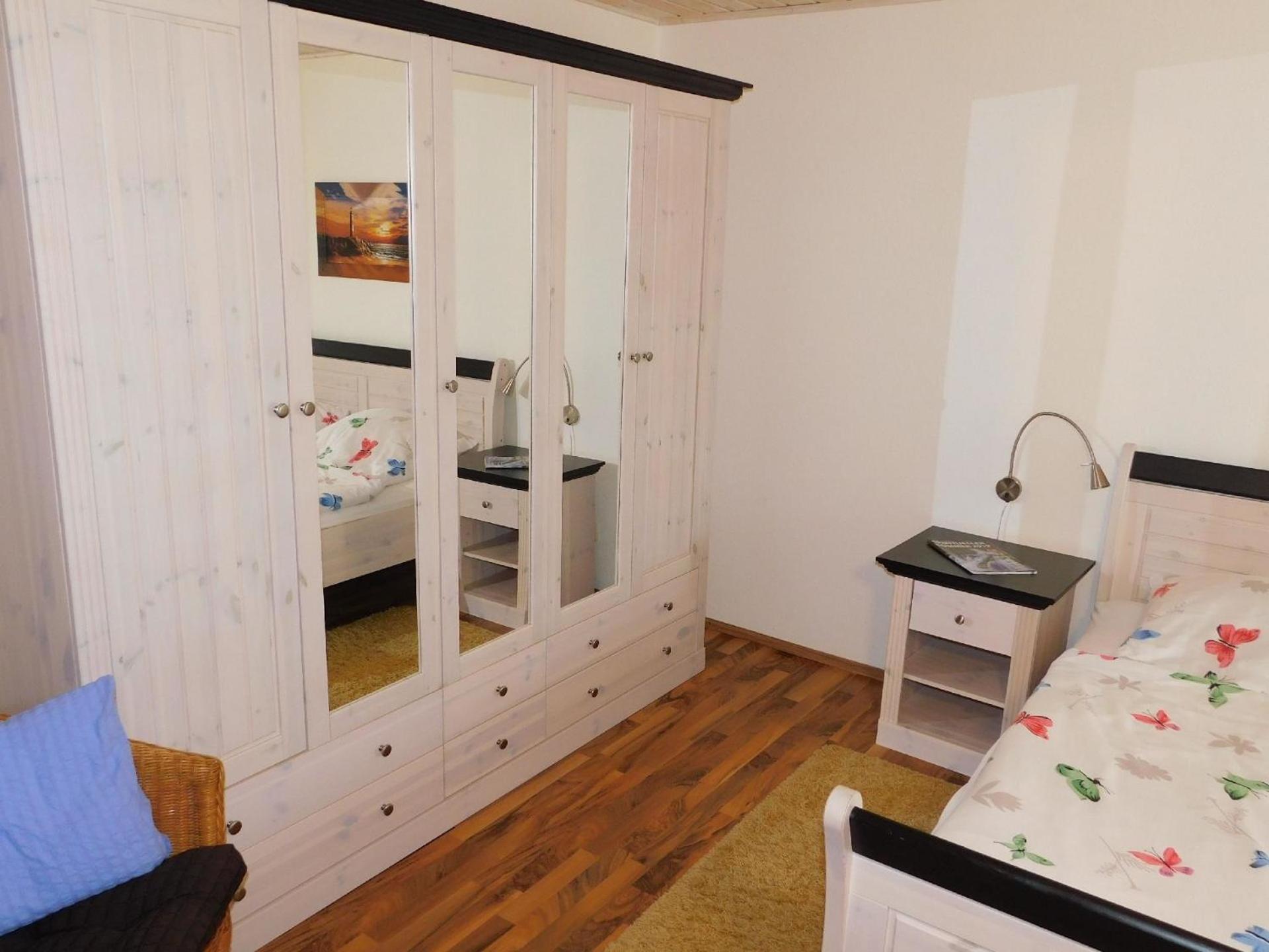 Ferienwohnung Dünschede mit Garten und Terrasse