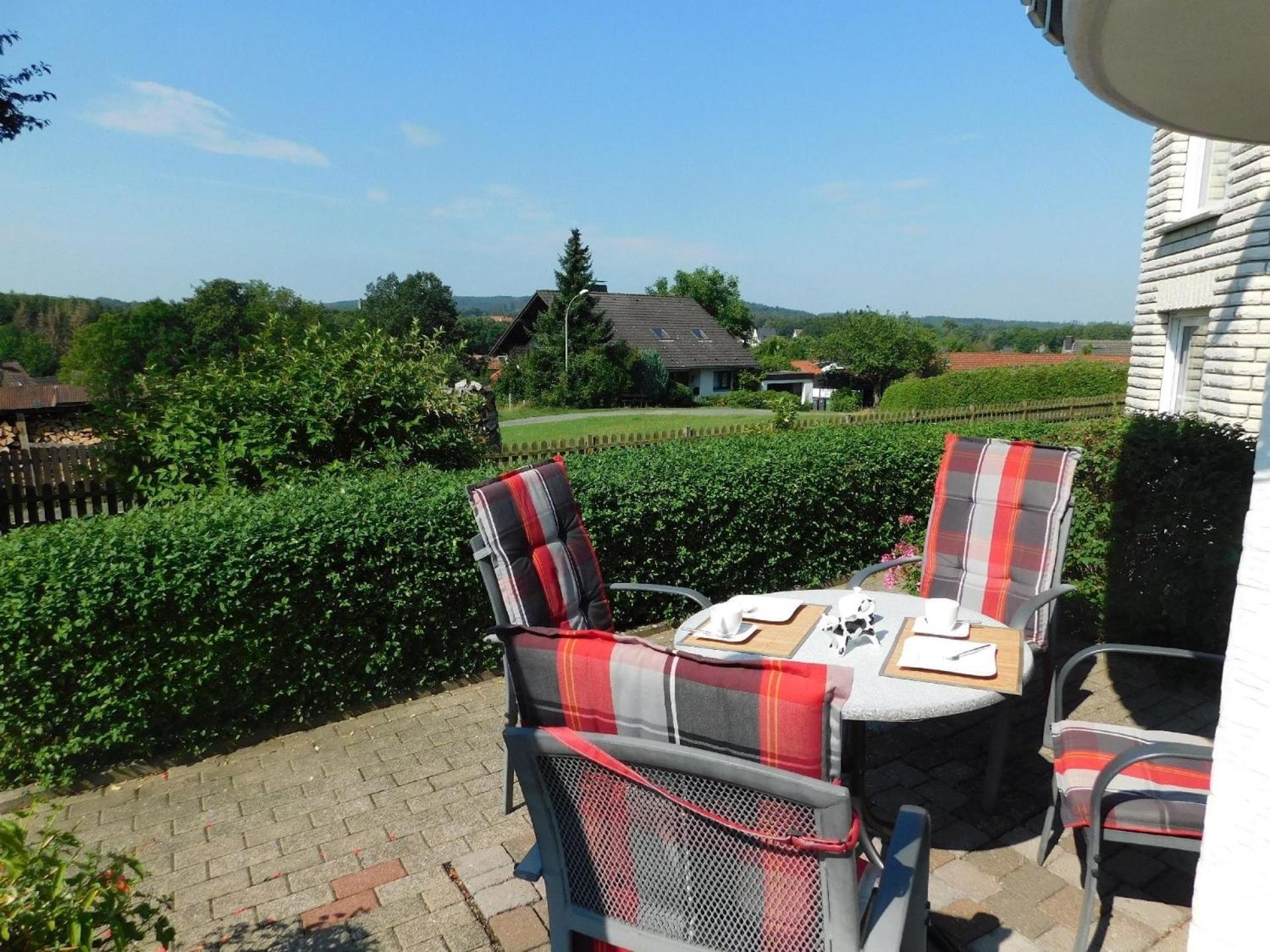 Ferienwohnung Dünschede mit Garten und Terrasse