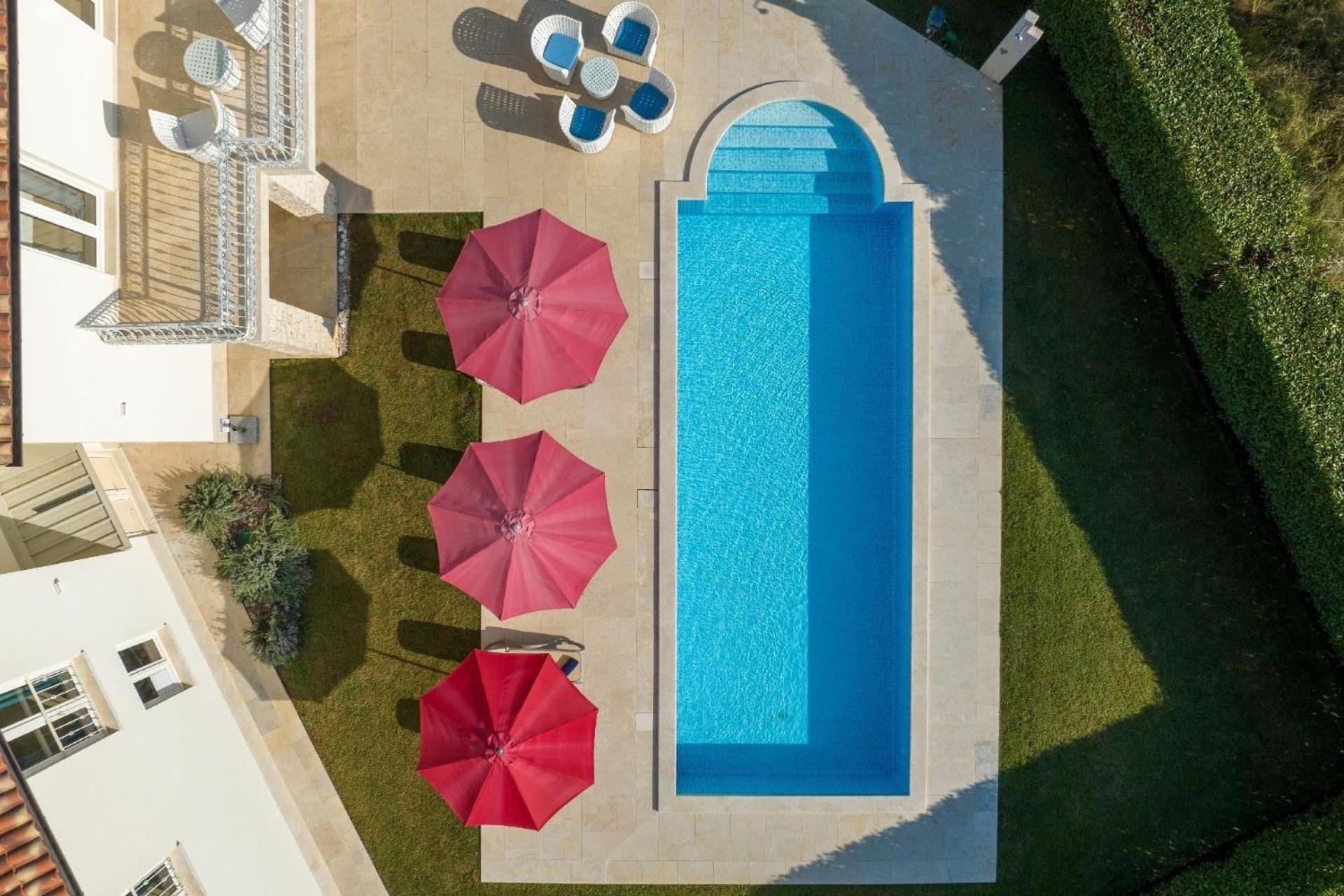 Haustierfreundliche Villa Bincila mit Pool