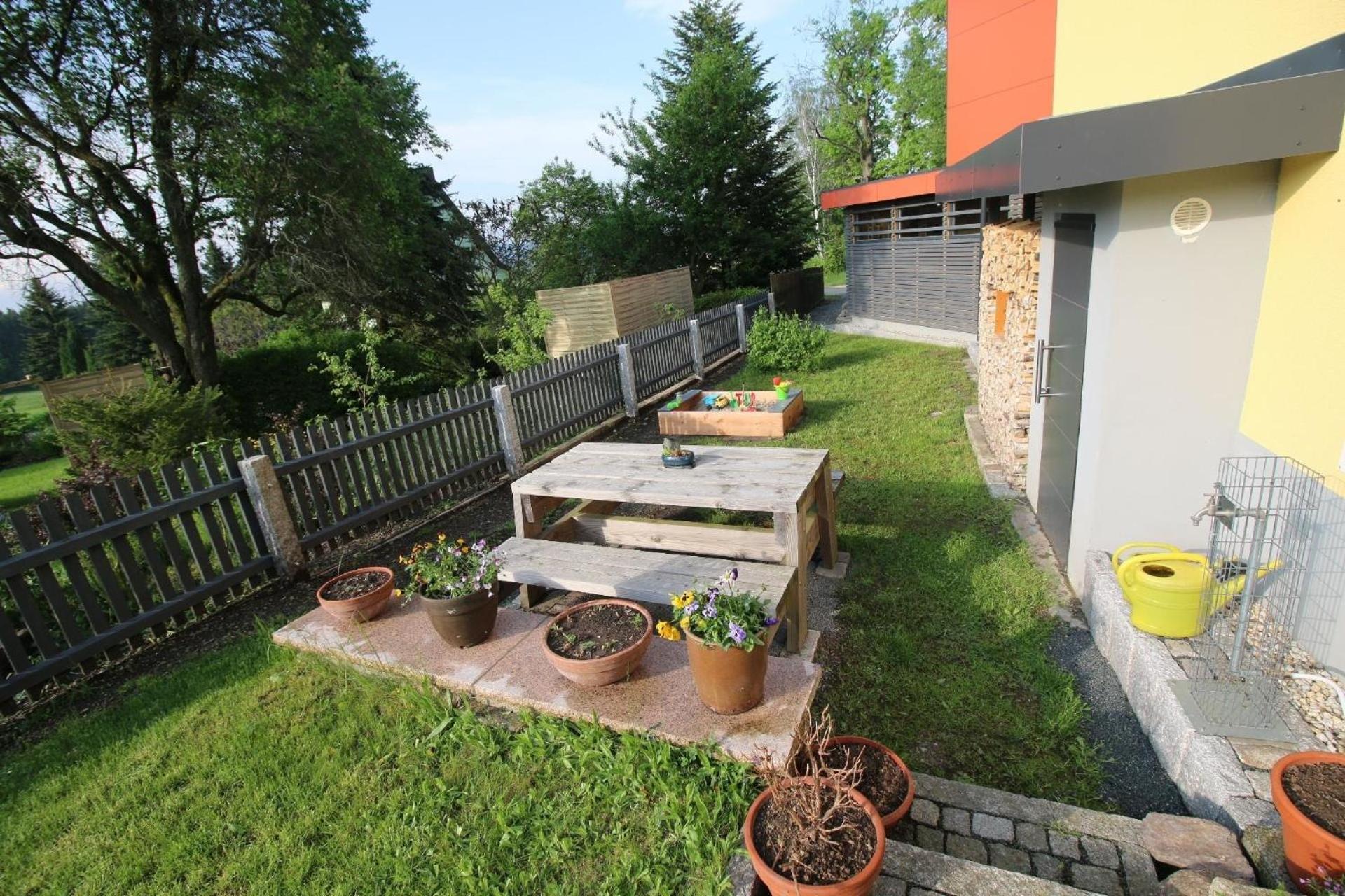 Moderne, Niveauvoll Eingerichtete Ferienwohnung