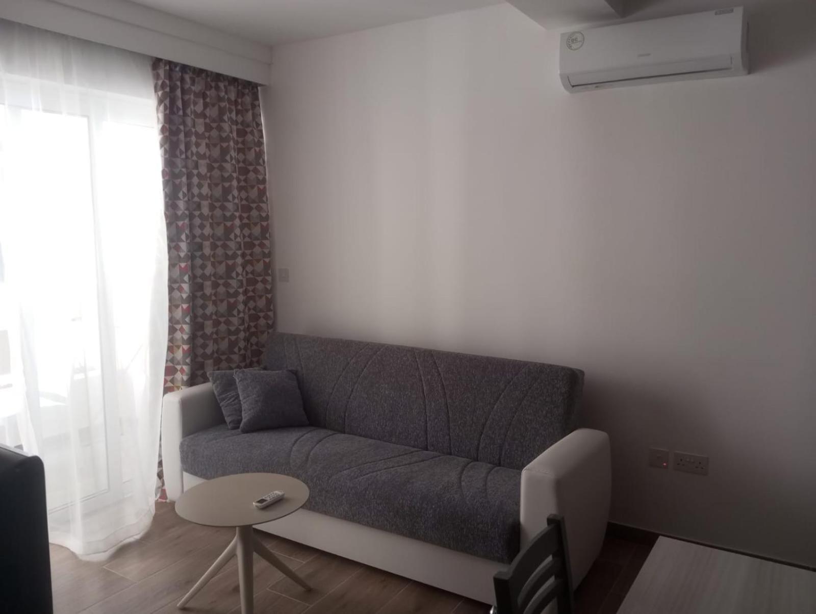 Brand New - Apartment 1008 photo 2