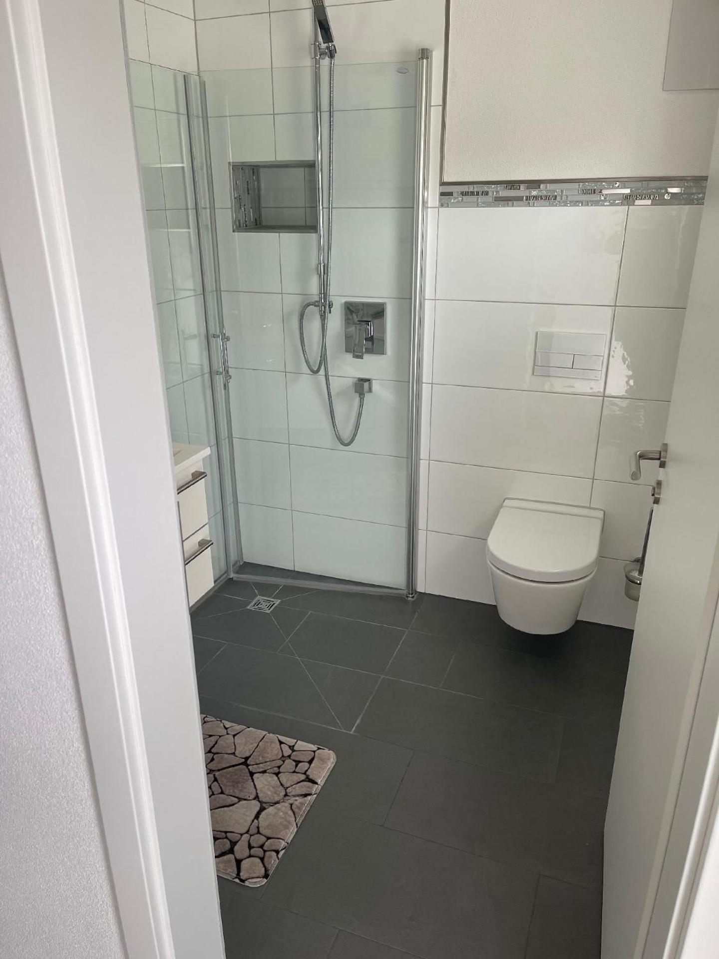 Ferienwohnung In Ruhiger Lage In Seenähe