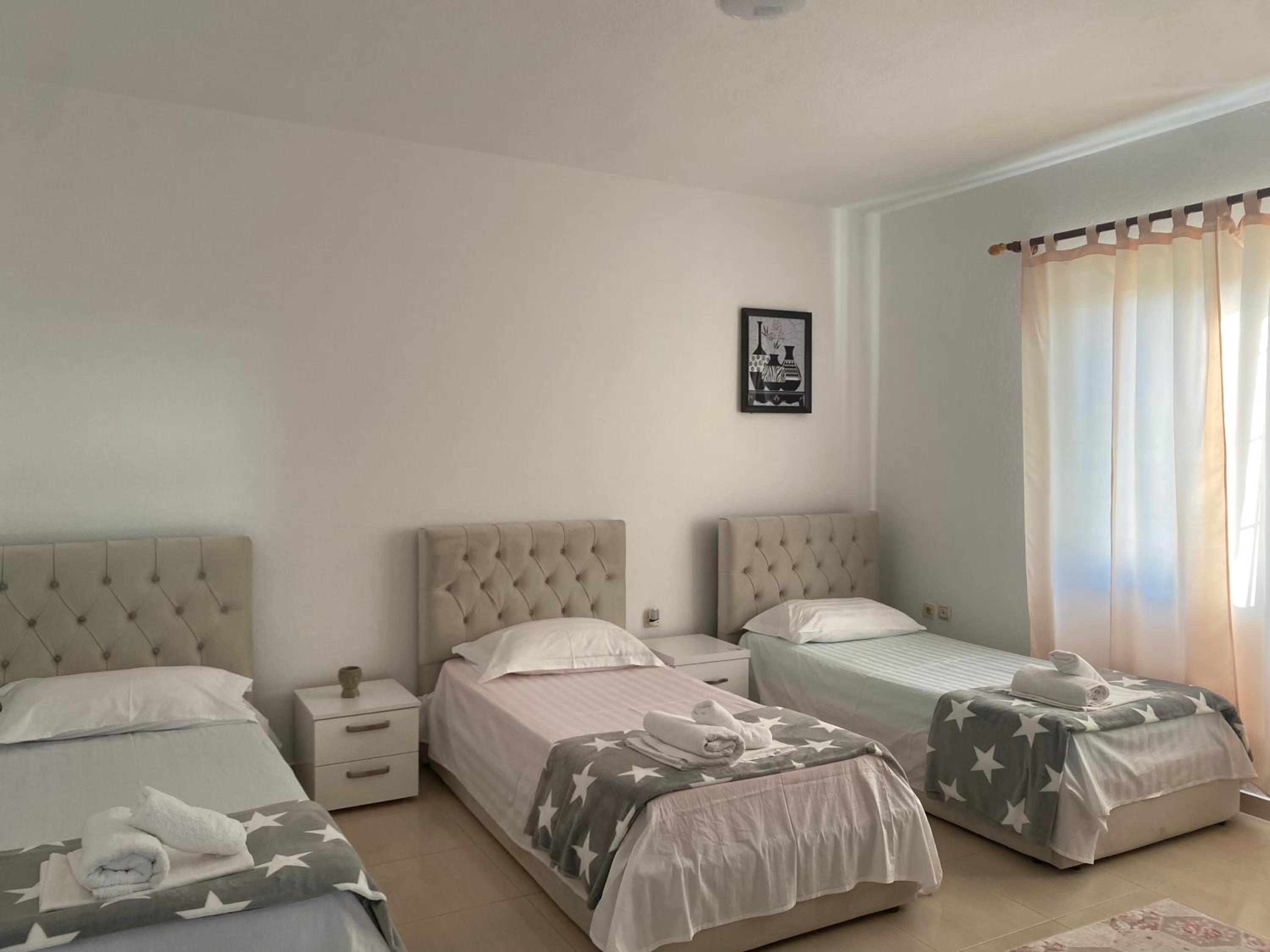 Quiet one bedroom apartament- Dajti view