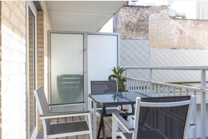 Luxe appartement met 2 terrassen en 2 slaapkamers en gratis fietsen