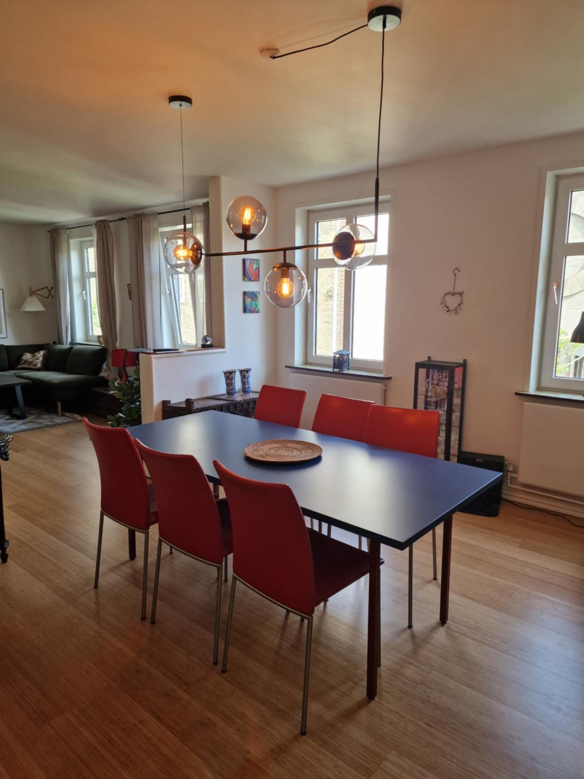 Pæn central lejlighed med gratis parkering